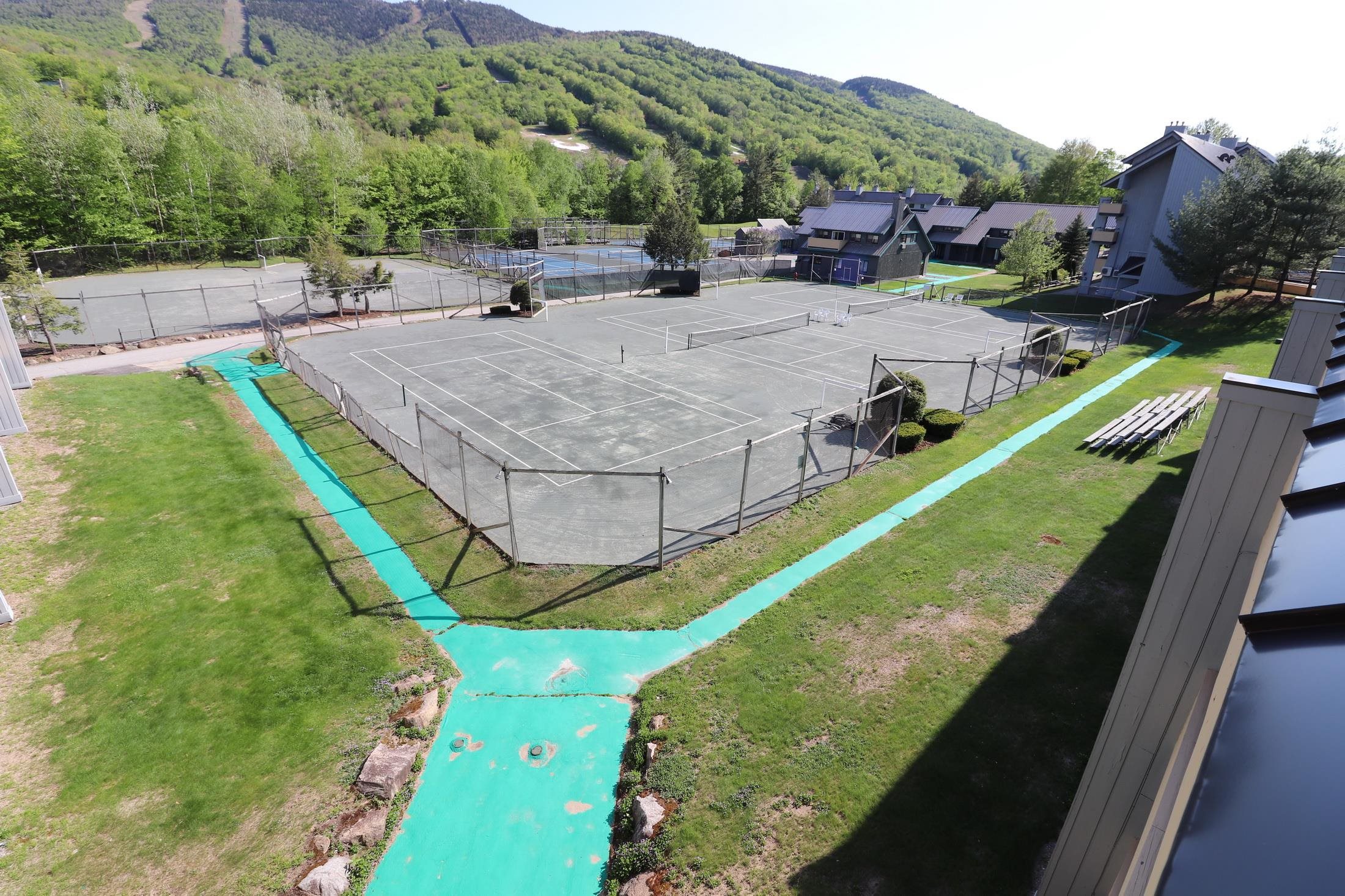 81 Clearbrook Rd #2, Lincoln, NH 03251