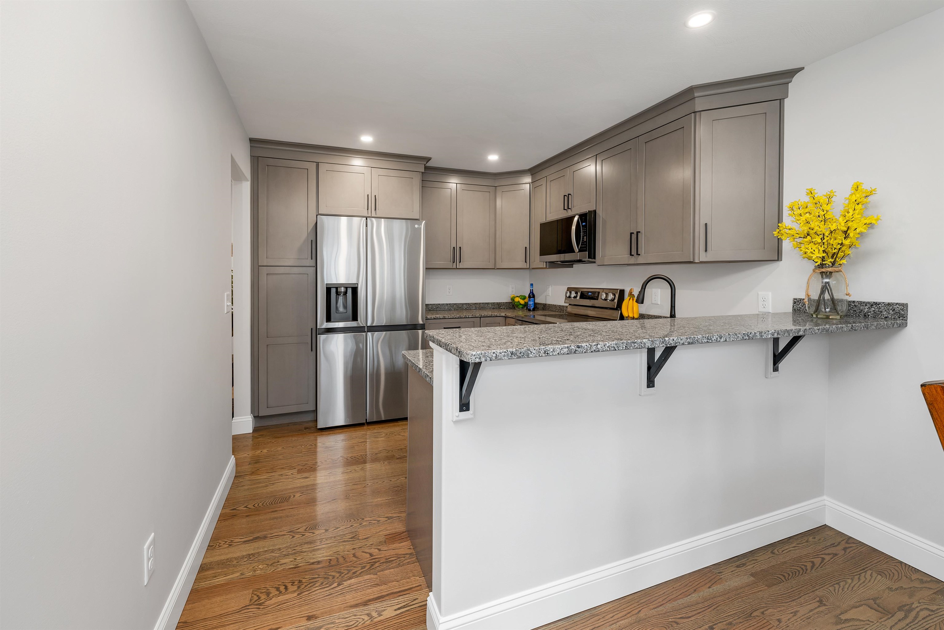 13-A Mustang Dr #END -A, Litchfield, NH 03052