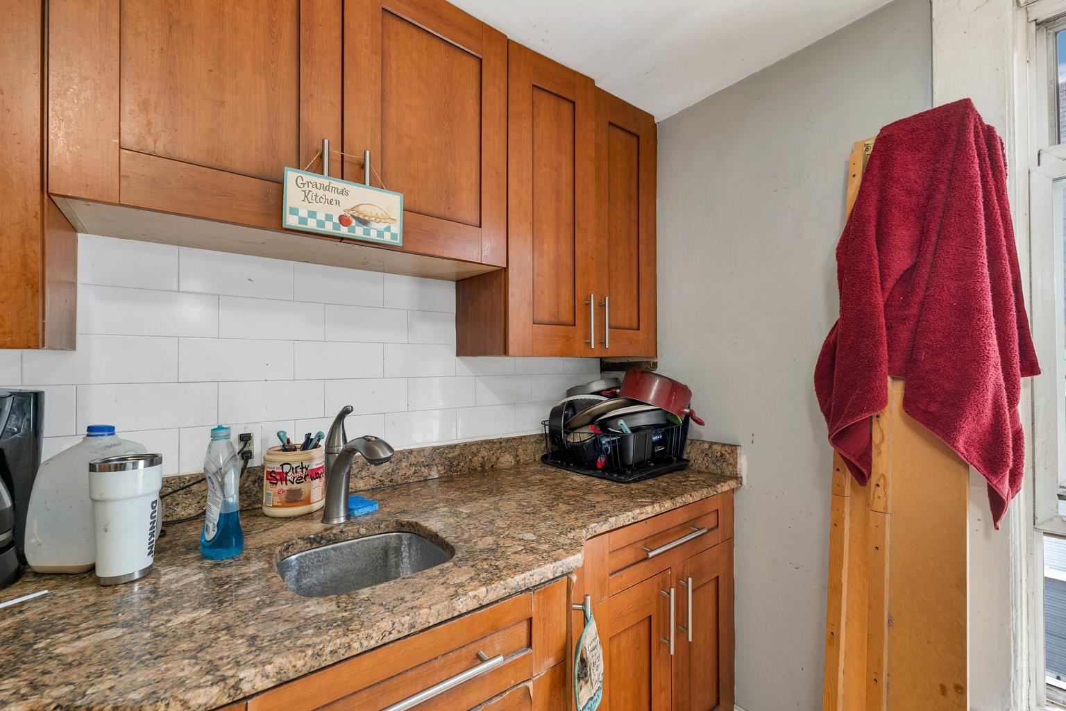 736 Union Ave, Laconia, NH 03246