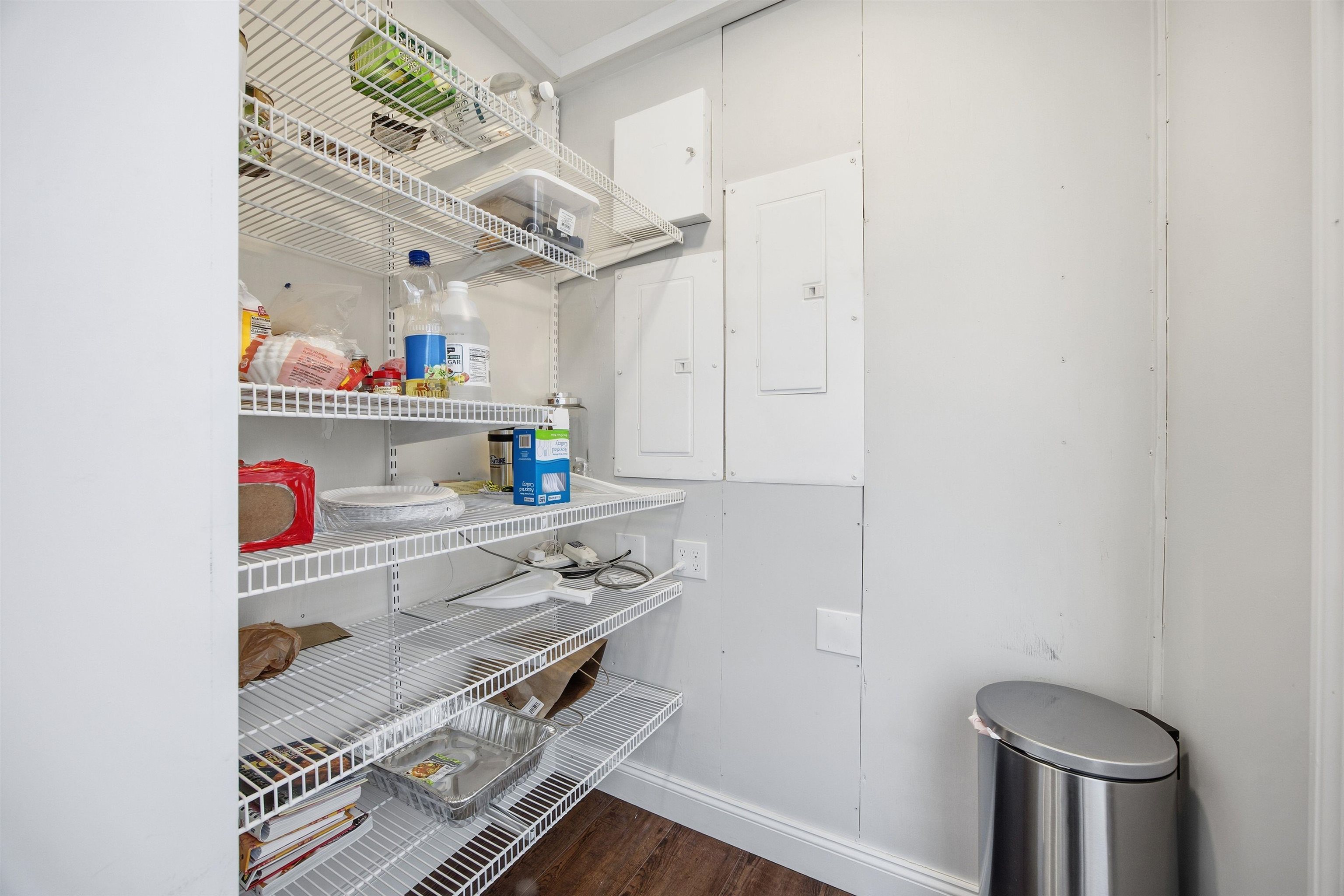 61 Crescent Dr, Barnstead, NH 03225