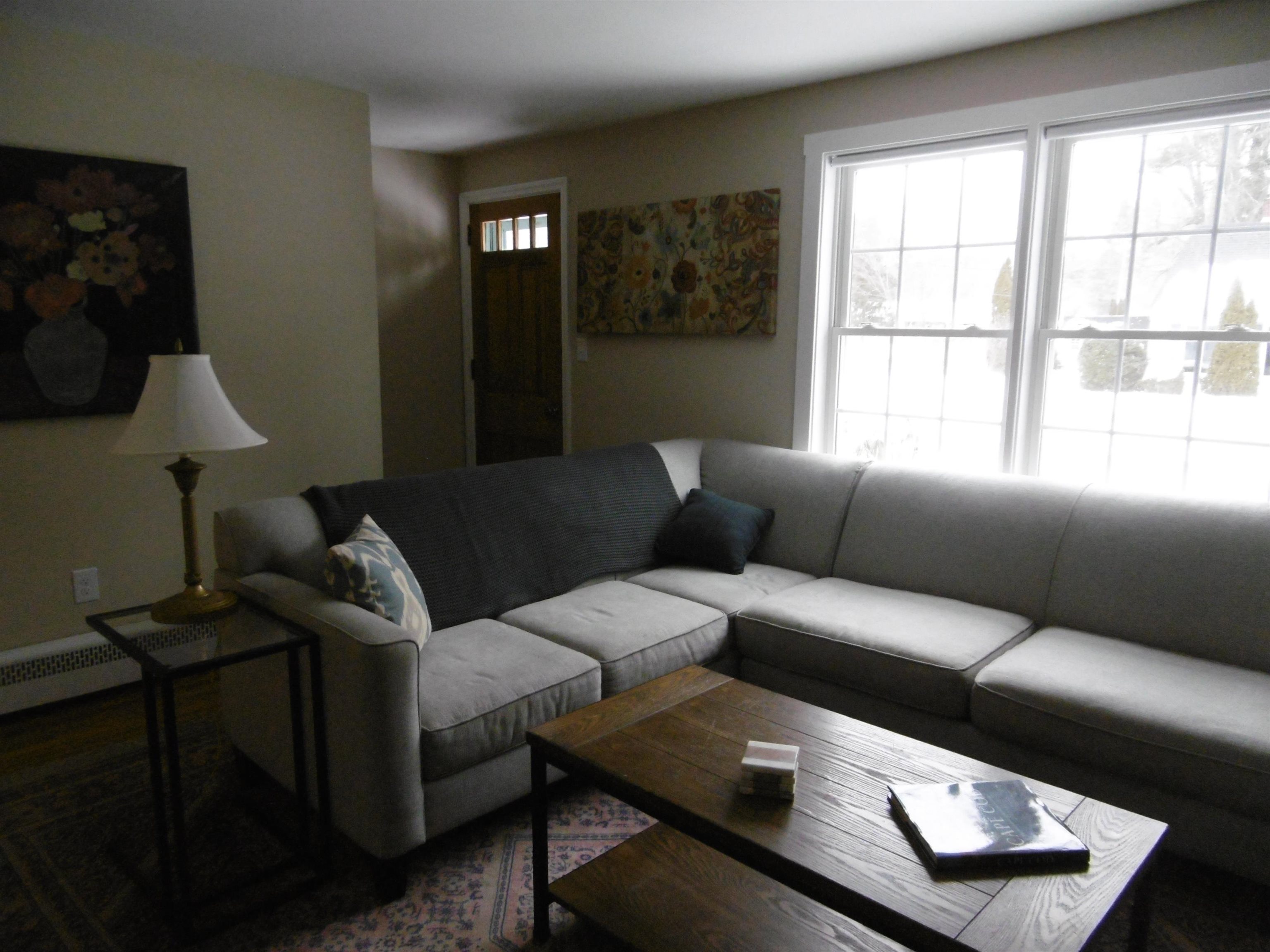 7 Seabee St, Bedford, NH 03110