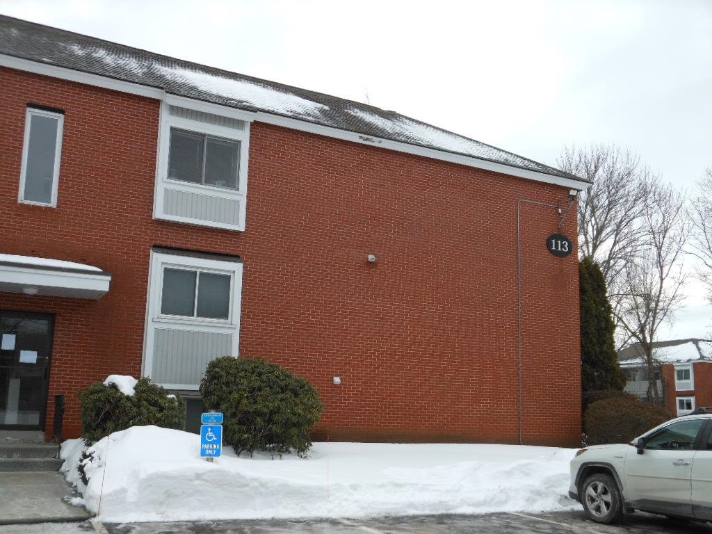 113 Cluff Crossing Rd, Salem, NH 03079