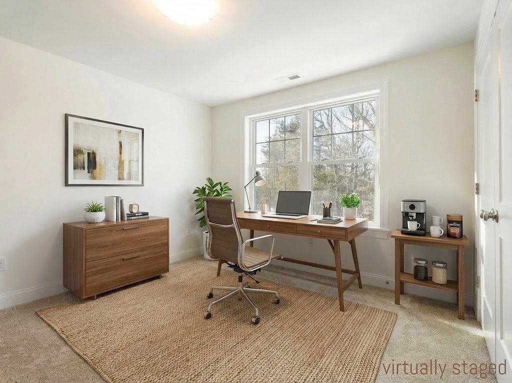 62 Green Rd, Newmarket, NH 03857