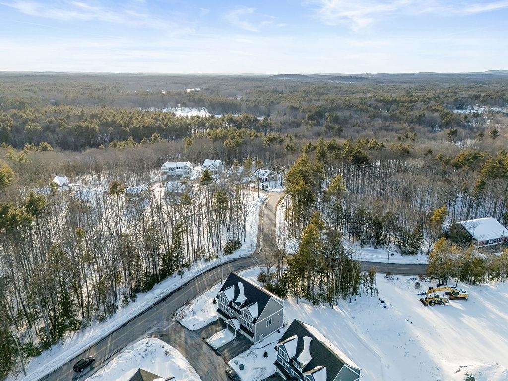 62 Green Rd, Newmarket, NH 03857