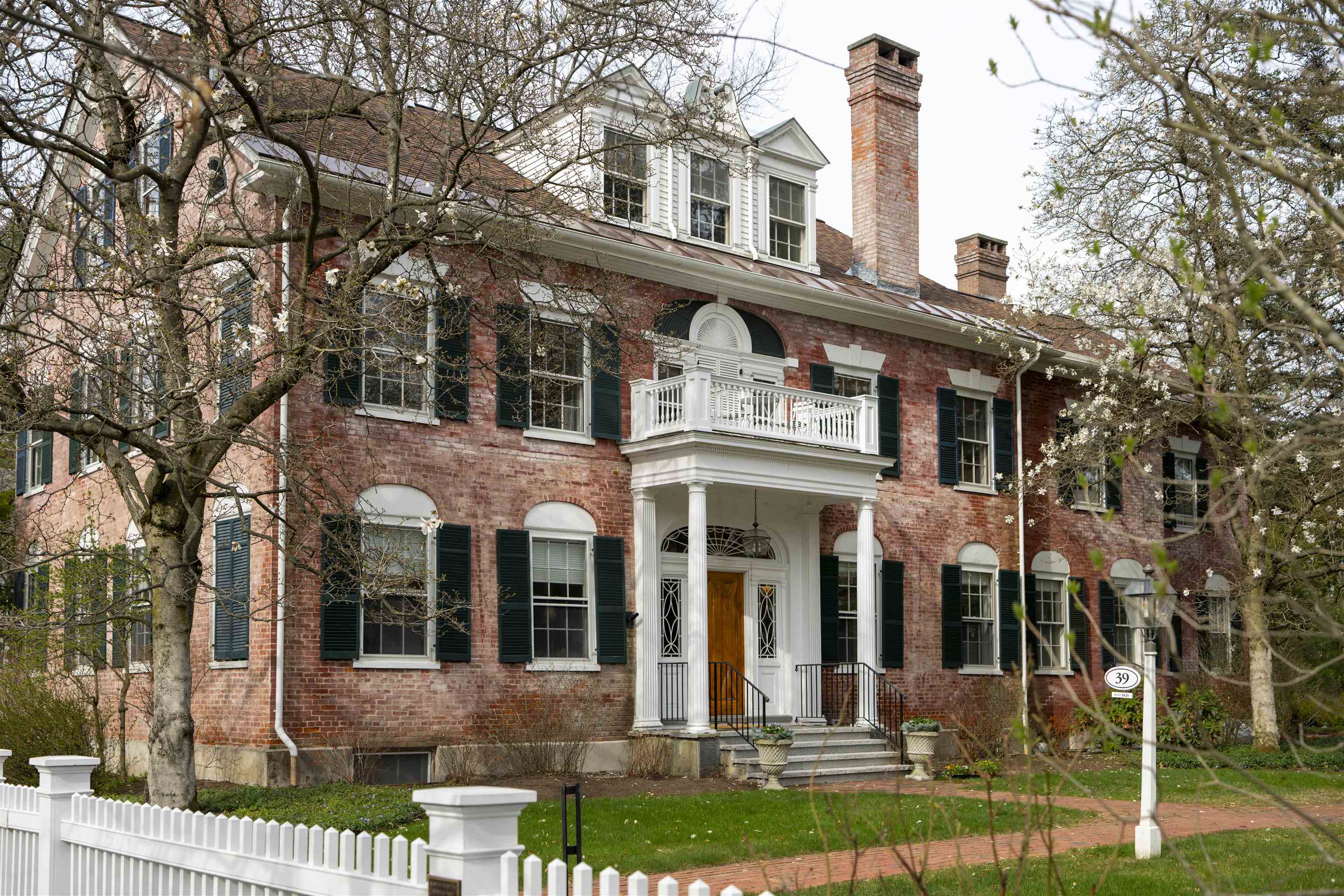 Village of Woodstock in Town of Woodstock VT&nbsp;Condo for sale $1,600,000 $486 per sq.ft.