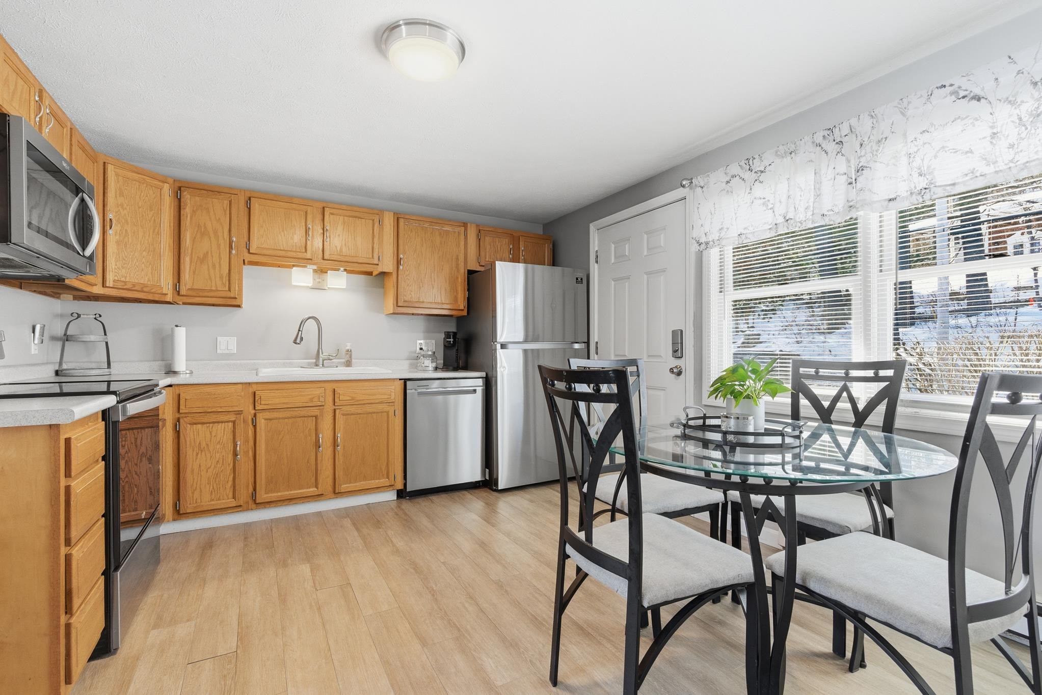 1619 Front St, Manchester, NH 03102