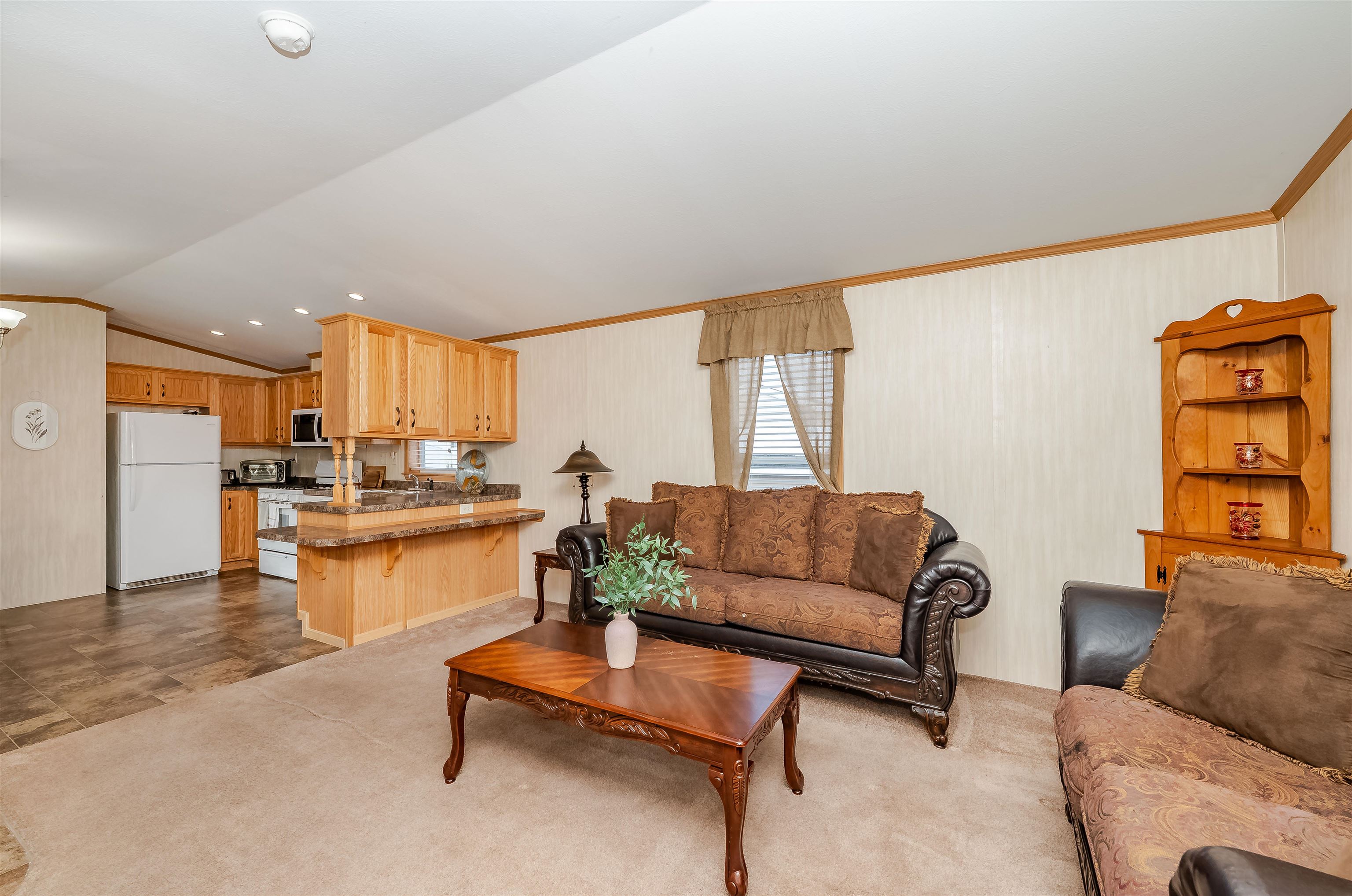 Homes for sale in Somersworth, NH | 2 Wolf Ln, Somersworth, NH 03878 | MLS# 5076832