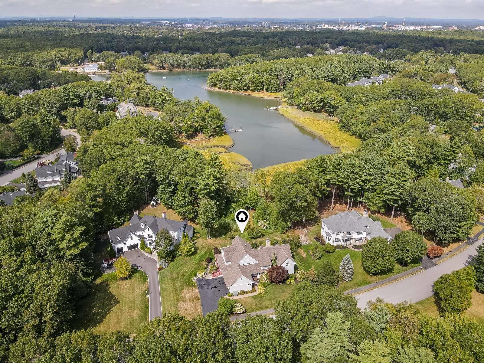 104 Odiorne Point Rd, Portsmouth, NH 03801