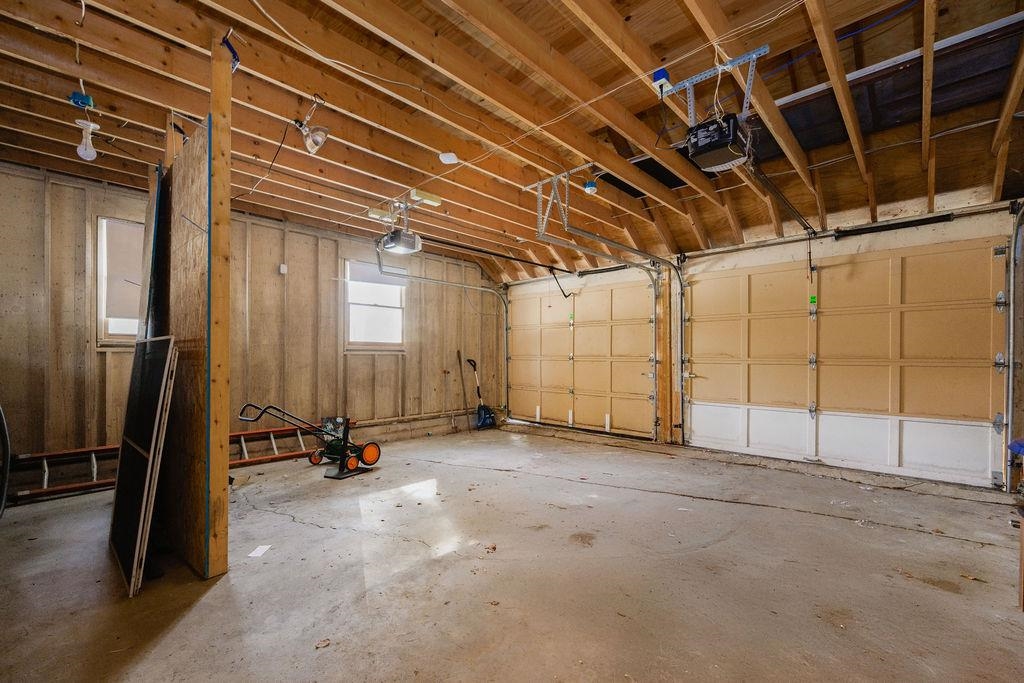 7 Birchbrook St, Hanover, NH 03755