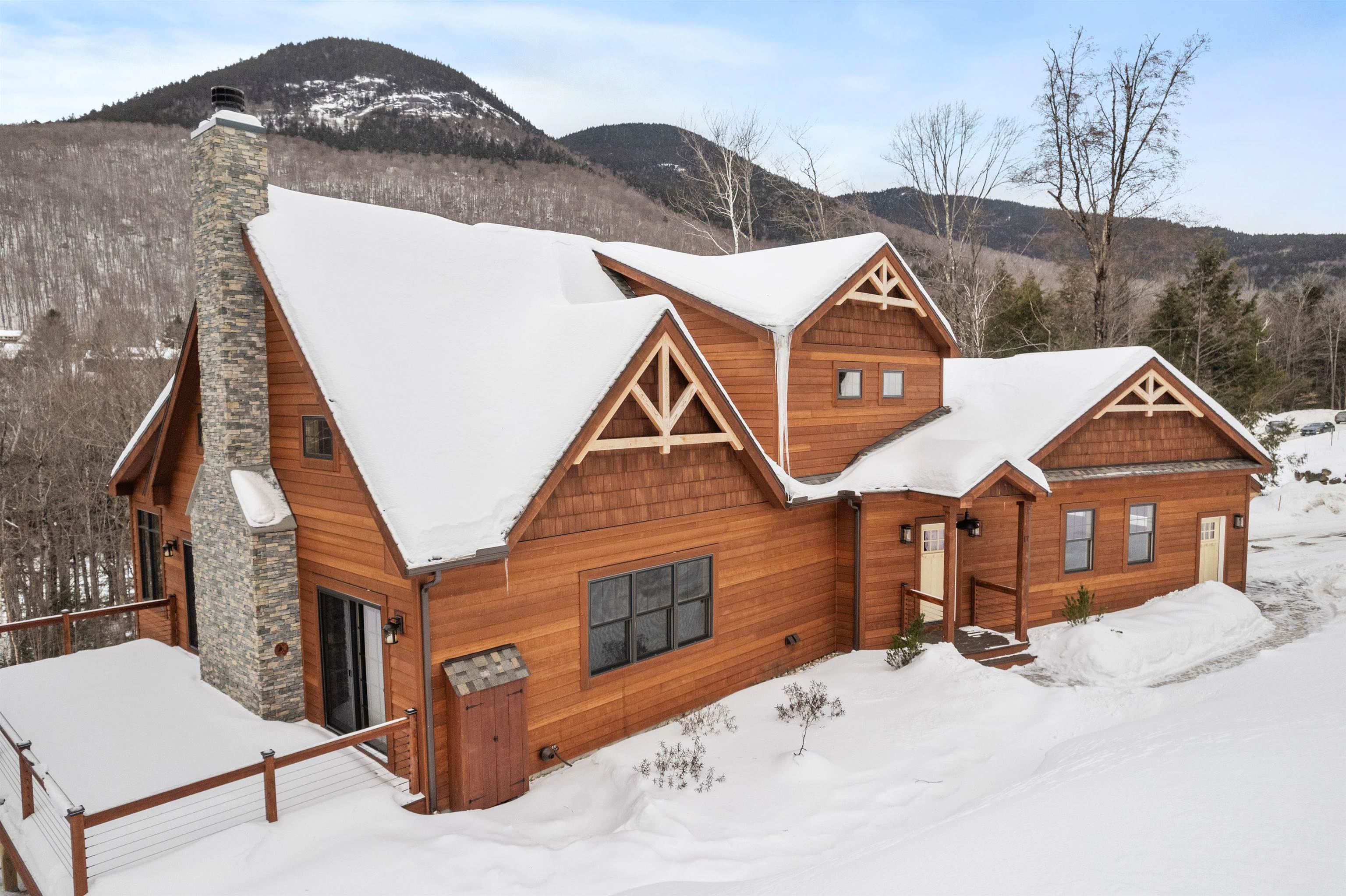 Lincoln NH&nbsp;Home for sale $2,150,000 $641 per sq.ft.
