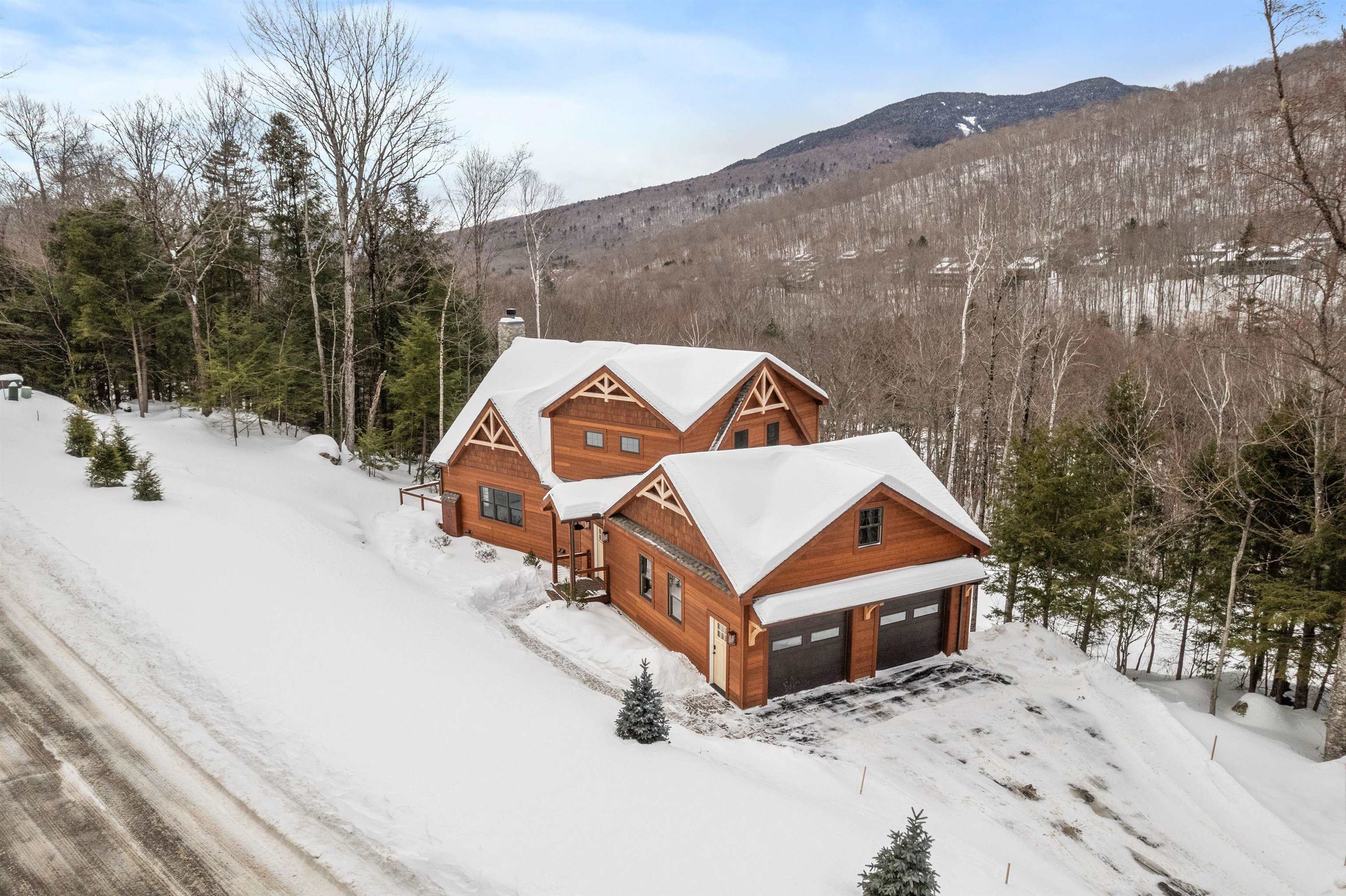 17 Landing Rd, Lincoln, NH 03251