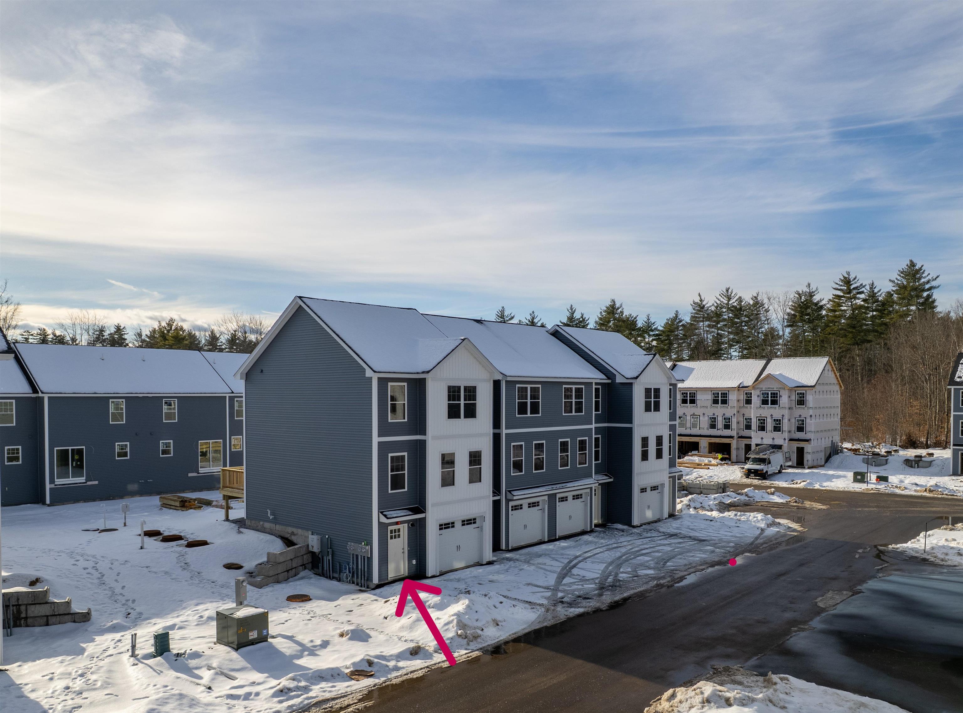 8D The Crossings At Village Center