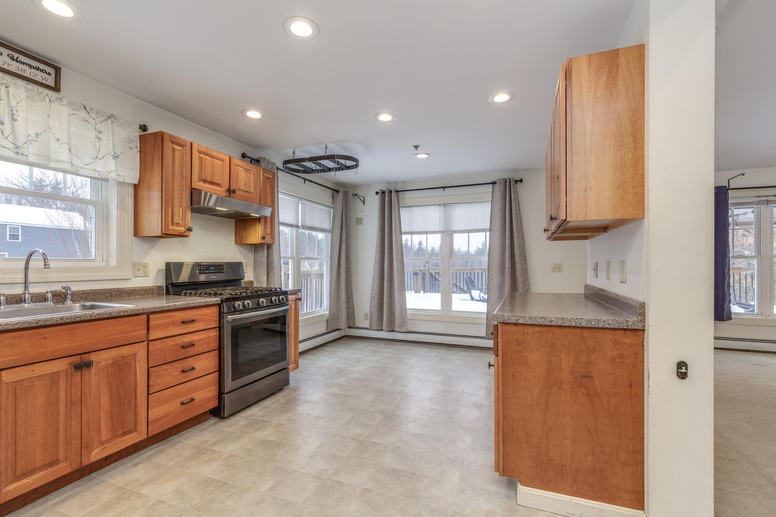 297 Queen St, Boscawen, NH 03303