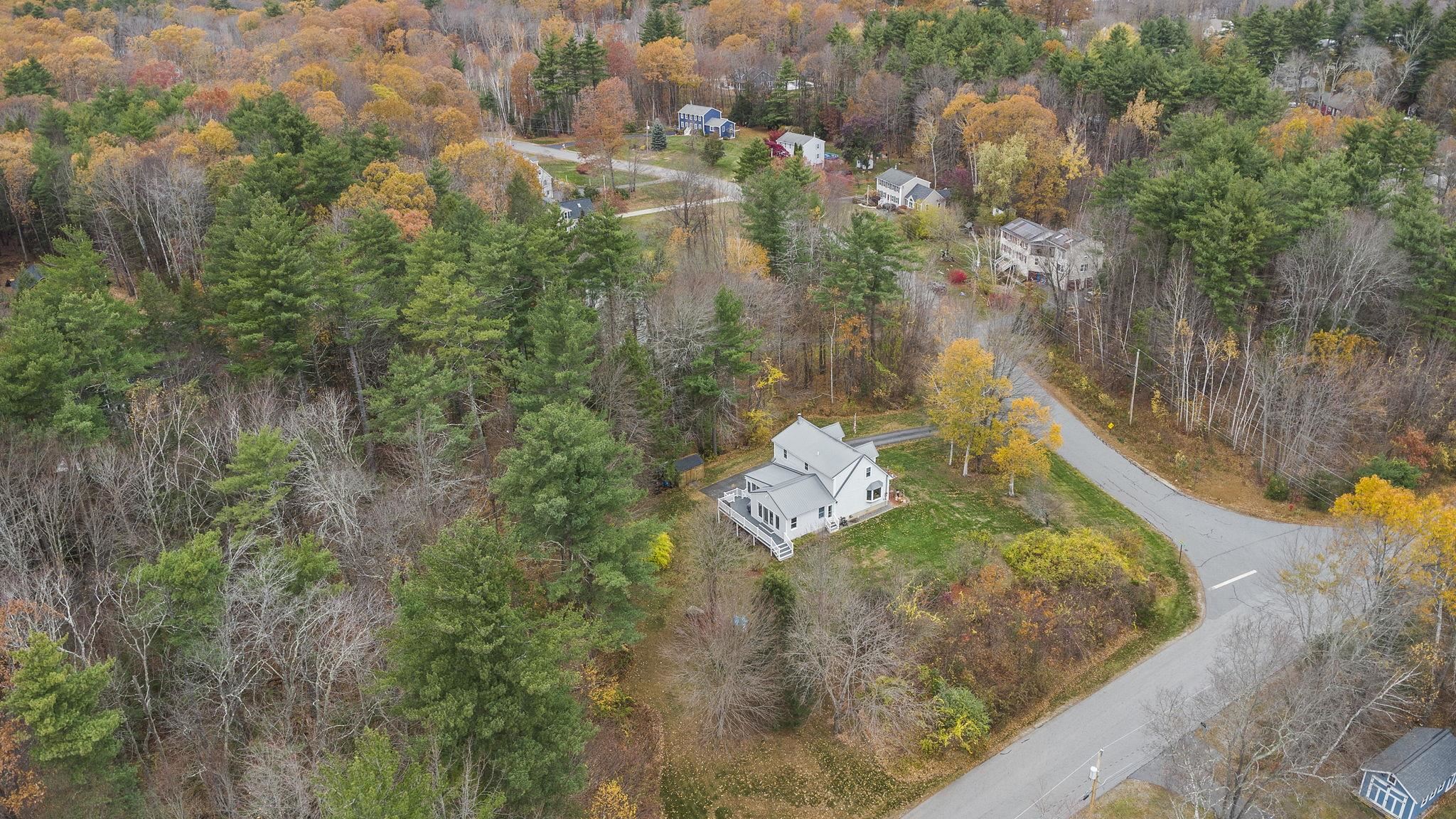 4 Merryfield Ln, Hampstead, NH 03826