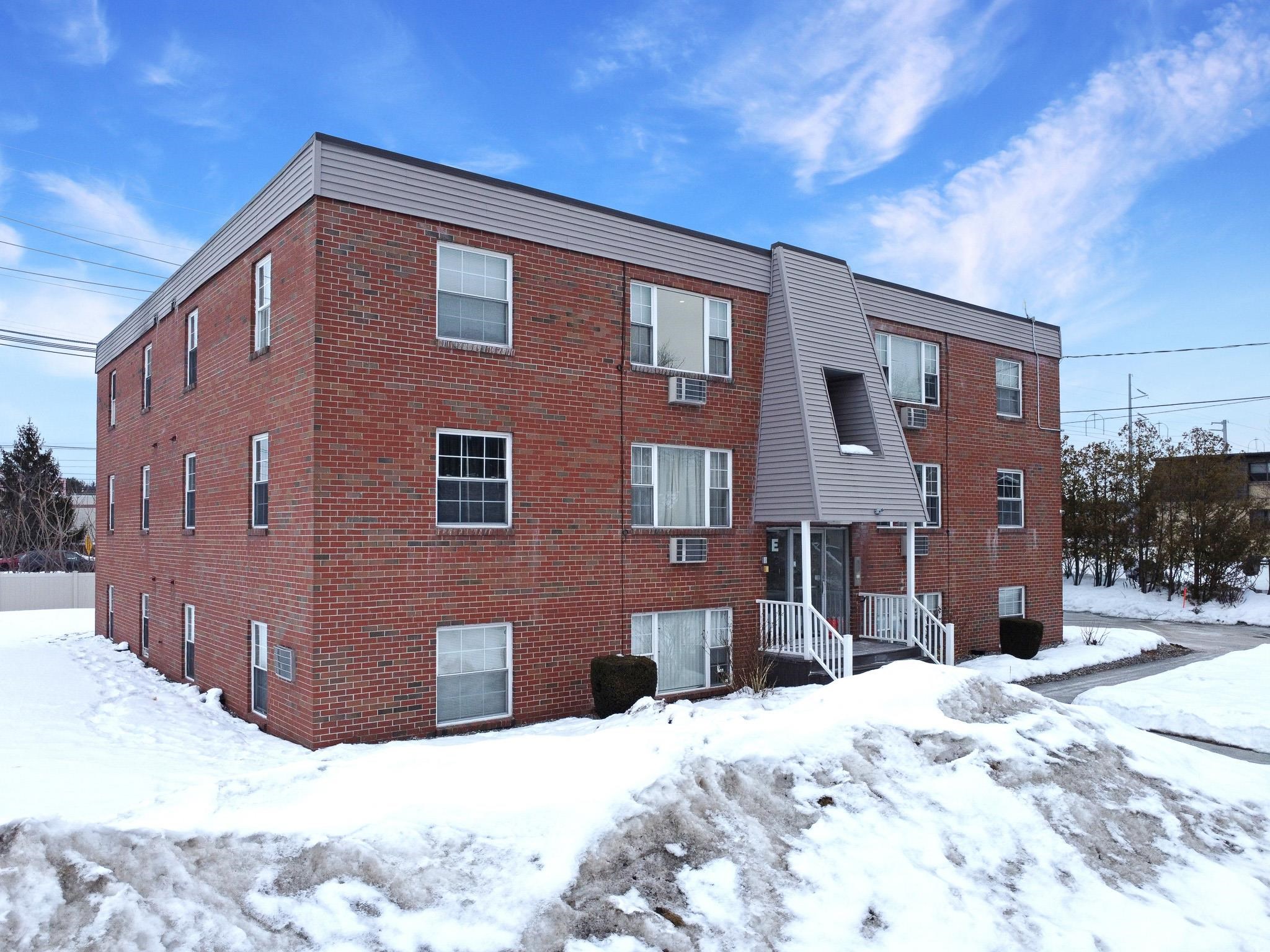 99 Cluff Crossing Rd #E2, Salem, NH 03079