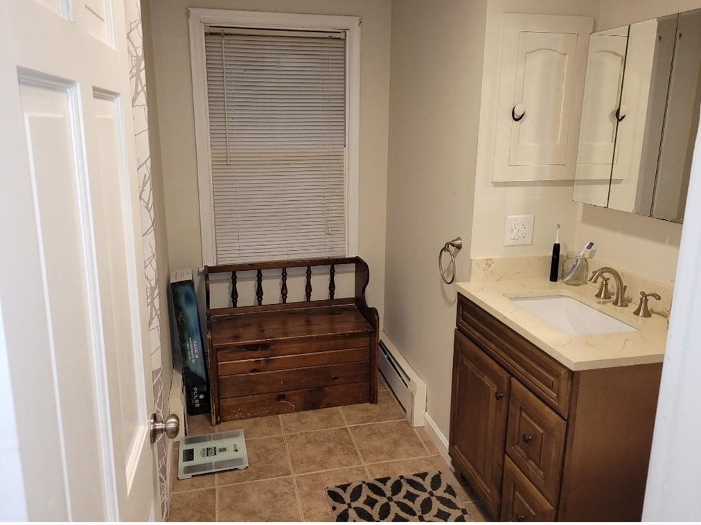 2nd floor full bath