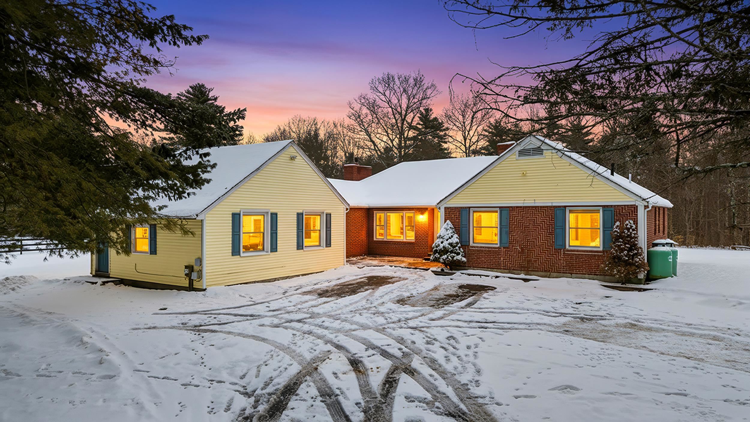 247 Smith Rd, Lebanon, ME 04027