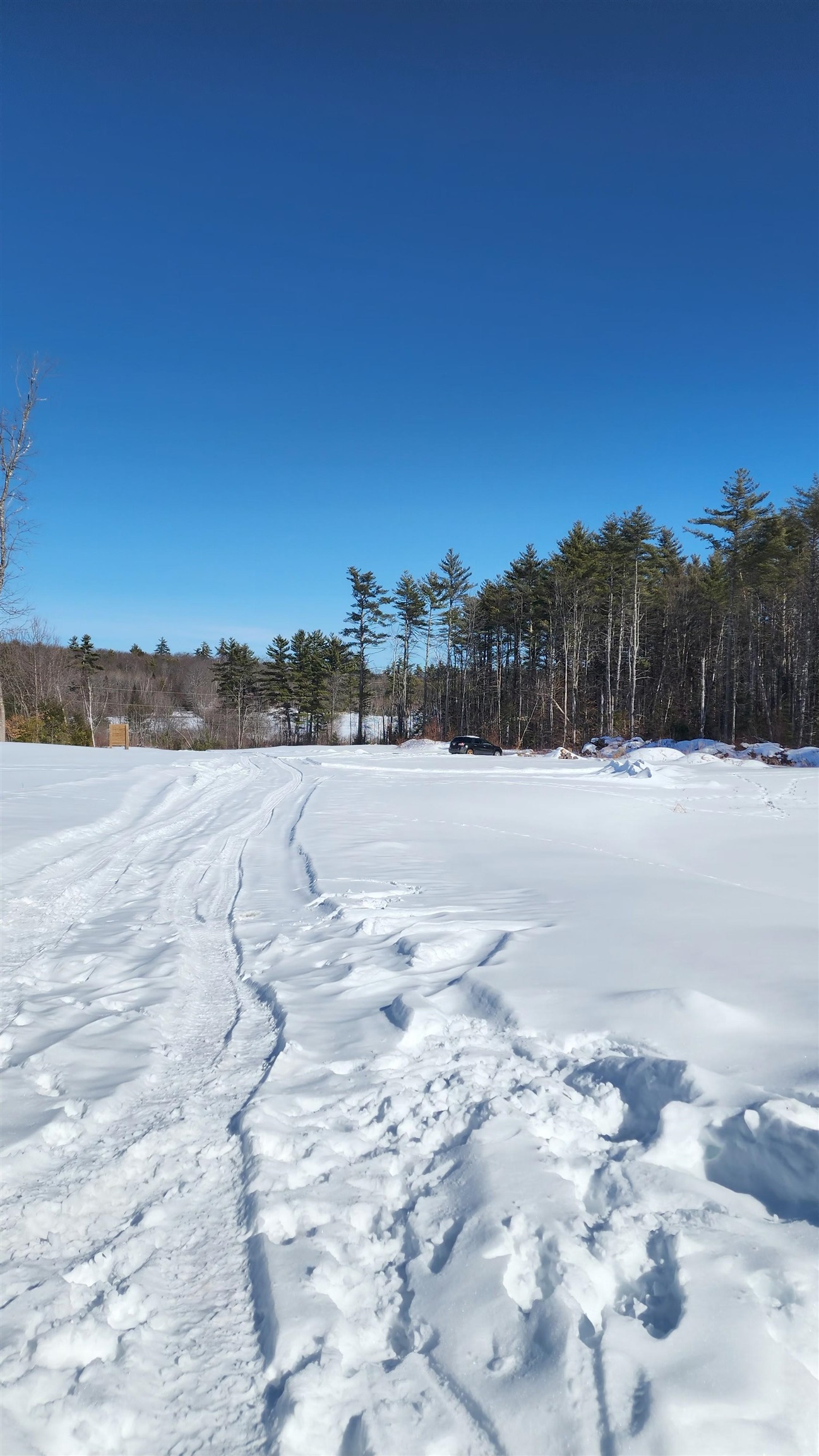 449 N Wakefield Rd, Wolfeboro, NH 03872