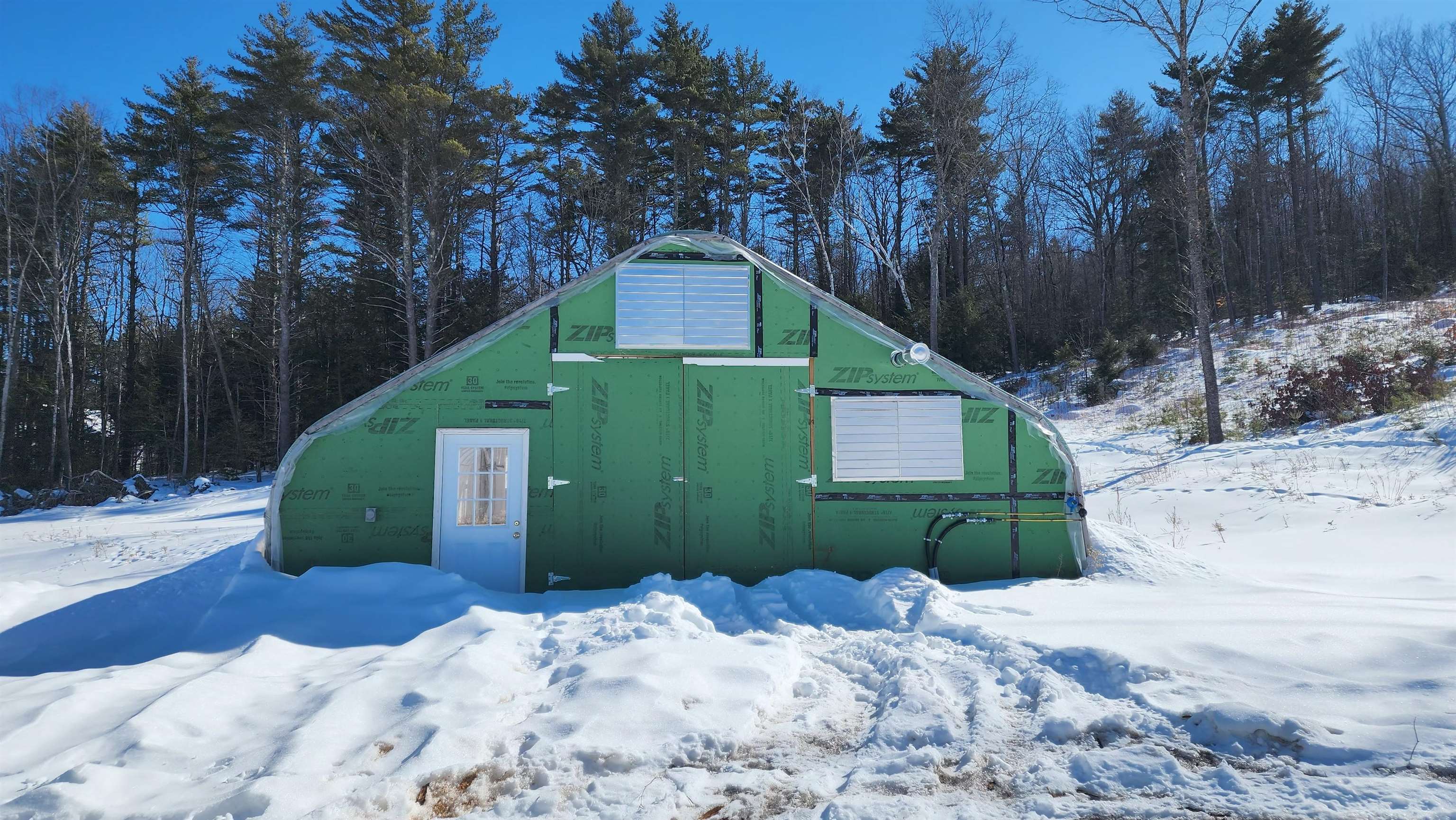 449 N Wakefield Rd, Wolfeboro, NH 03872