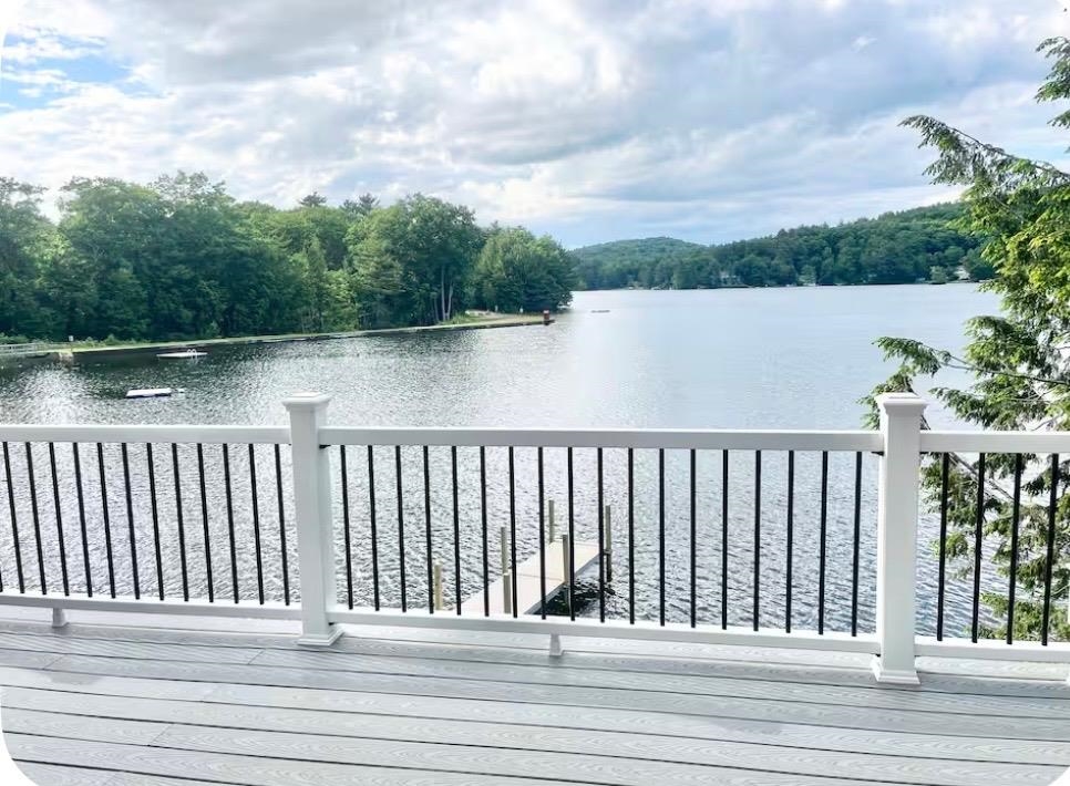 348 Hemlock Dr, Gilmanton, NH 03267