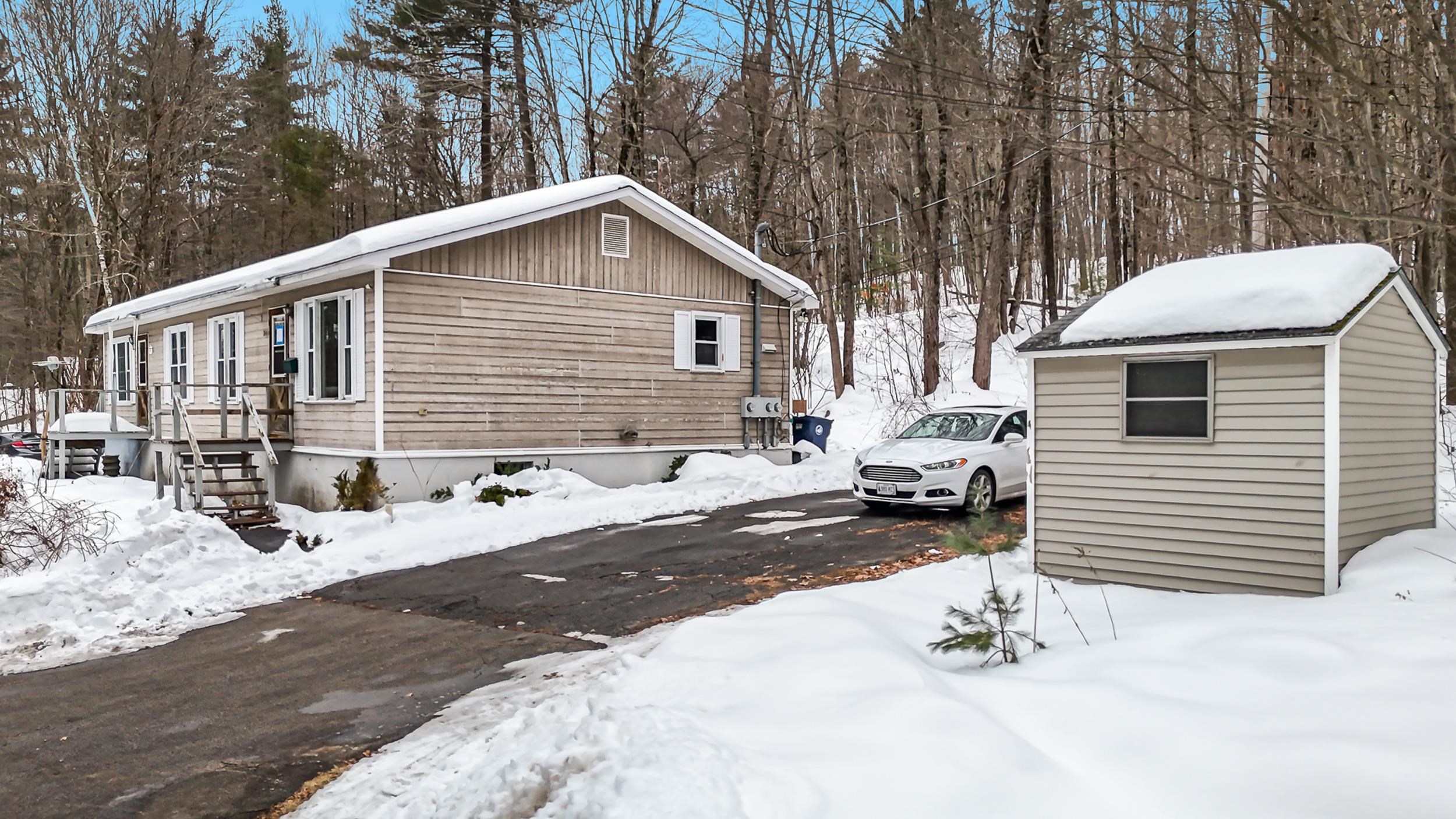 344 Main St, Plaistow, NH 03865
