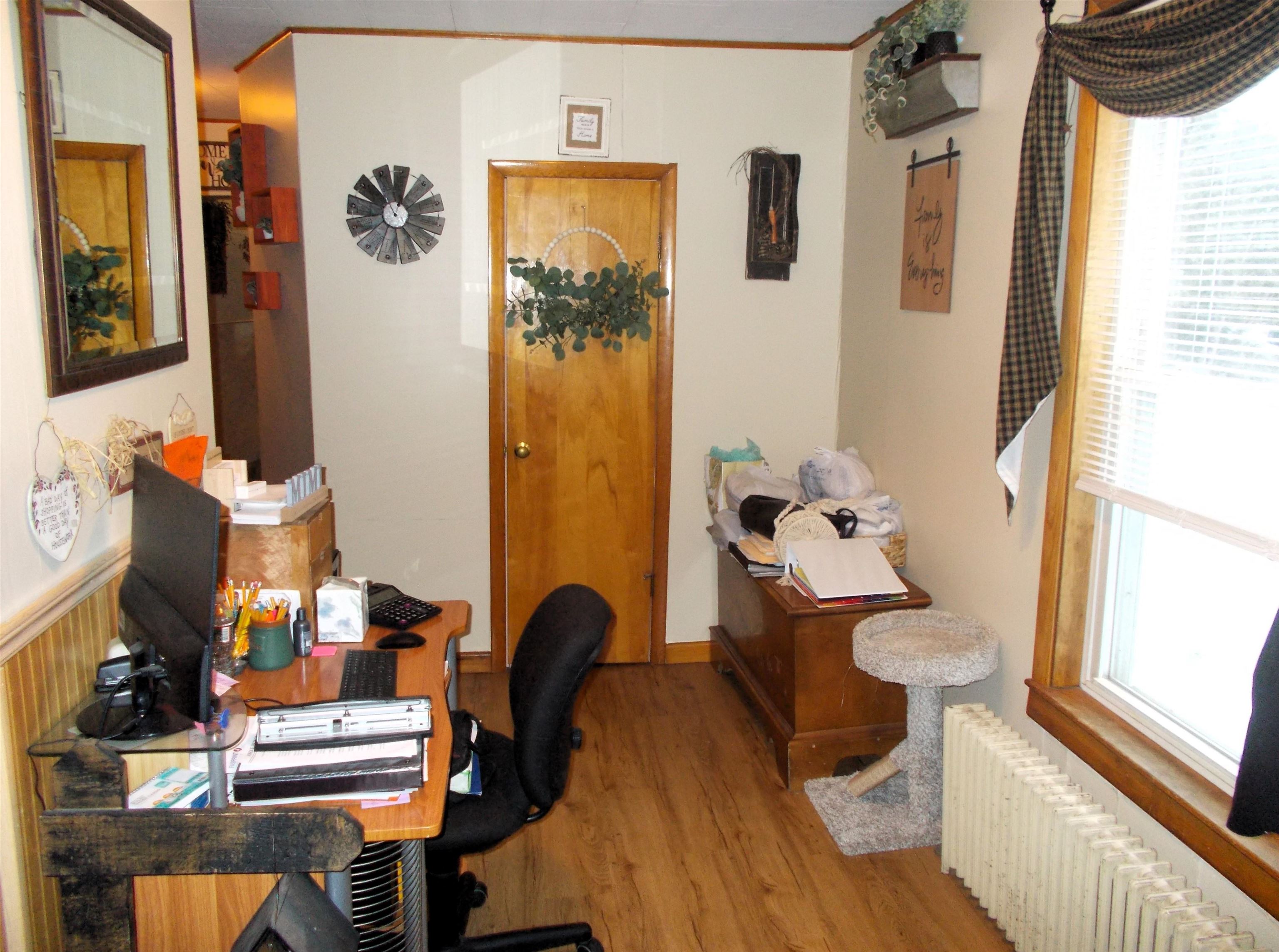 17 Hemlock Ln, Berlin, NH 03570