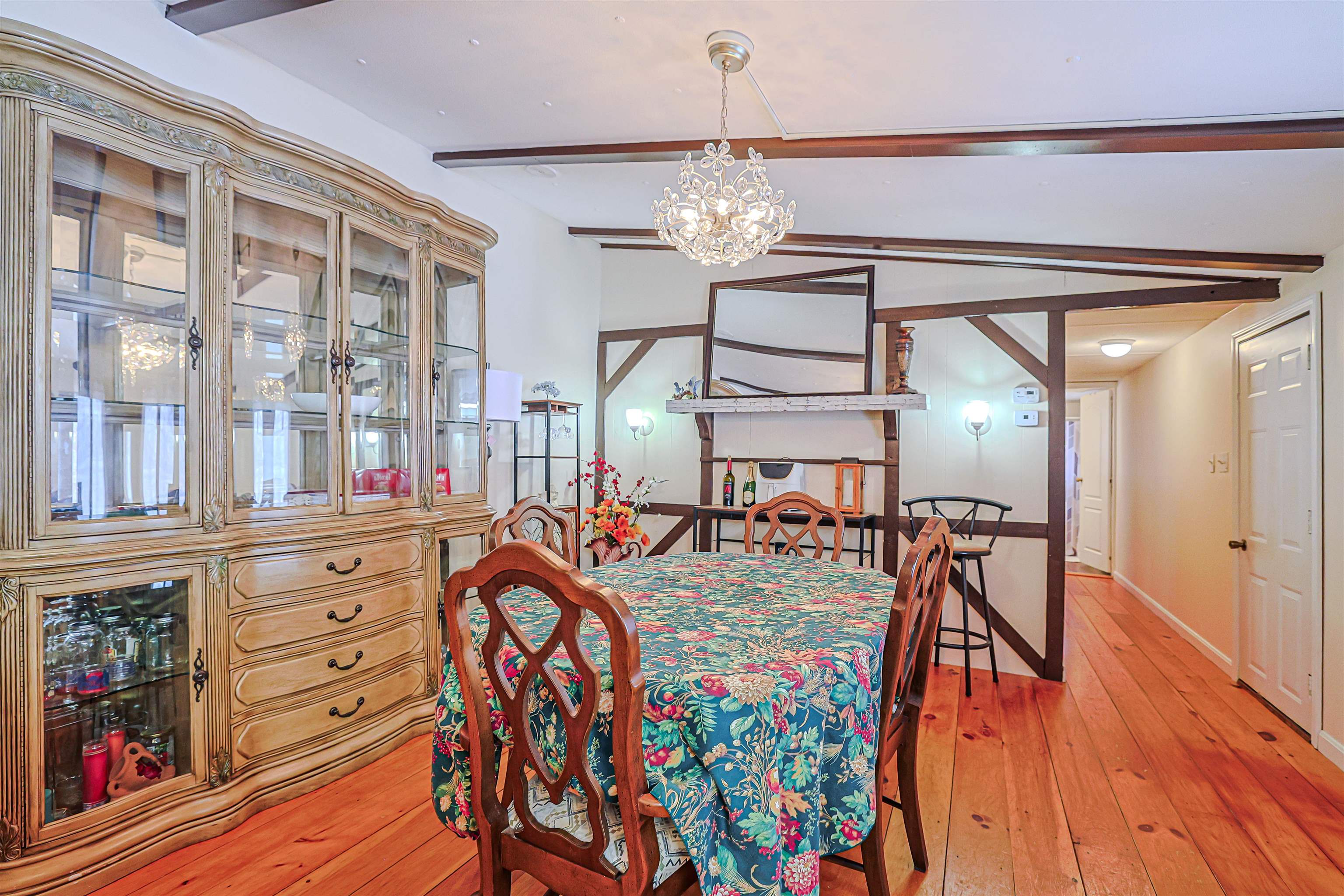 21 Dodge Rd, Groton, NH 03040