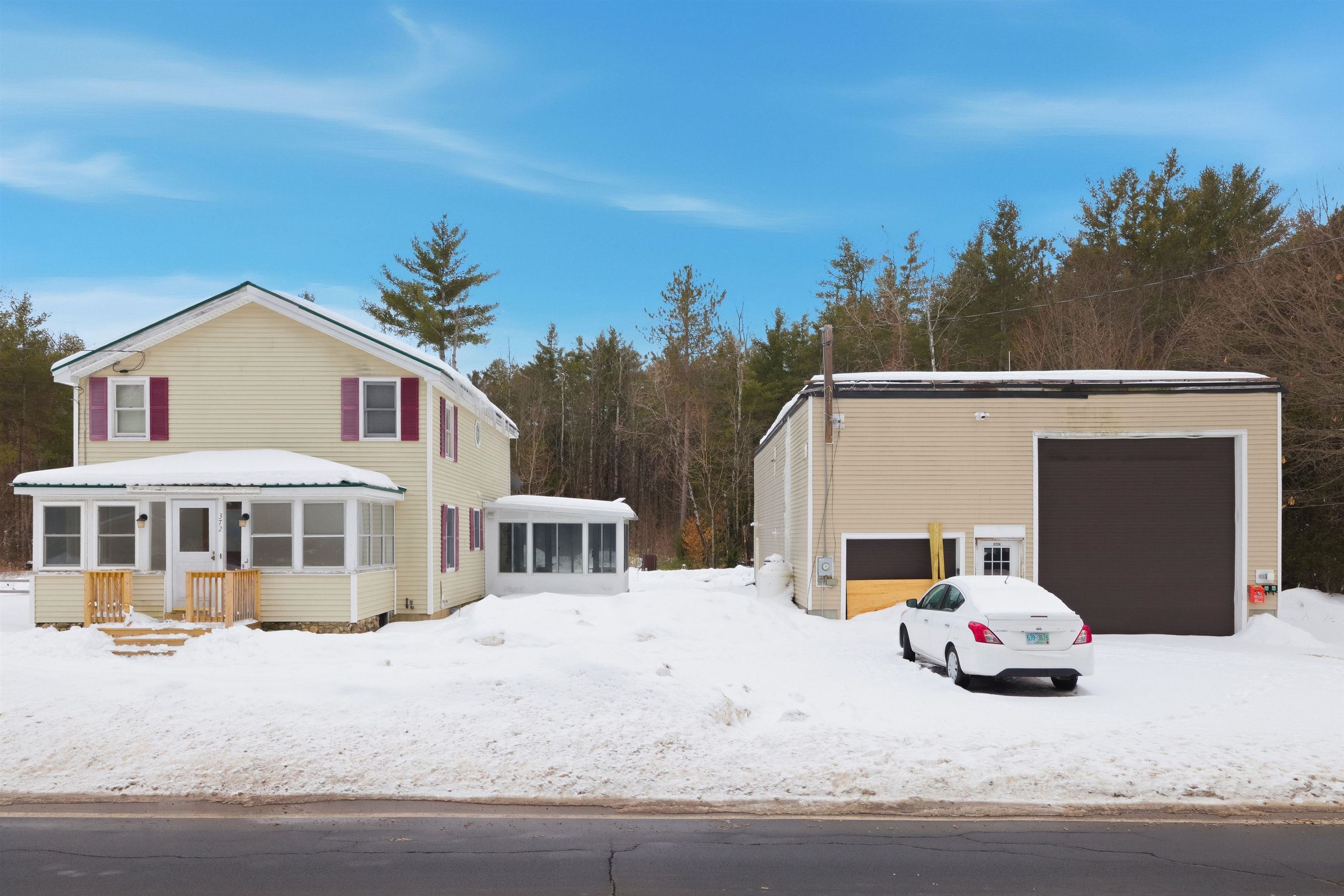 372 Owl St, Campton, NH 03223