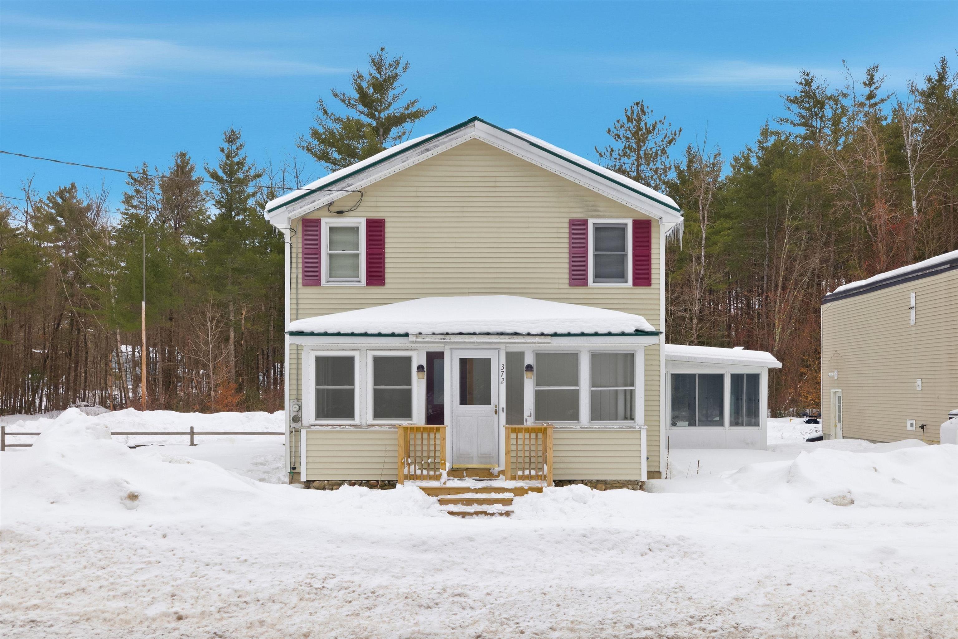 372 Owl St, Campton, NH 03223