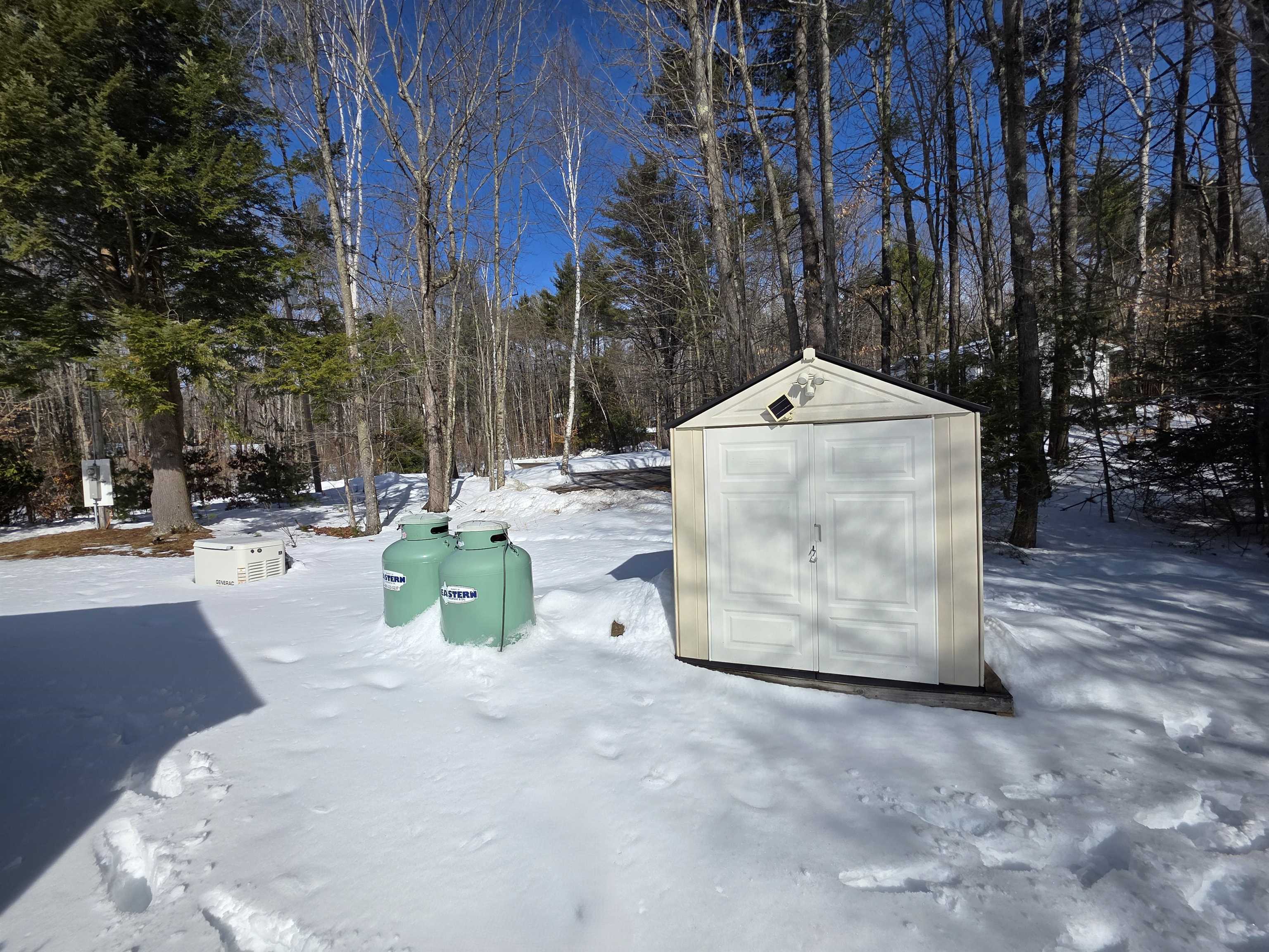 149 Golden Circle Dr, Farmington, NH 03835