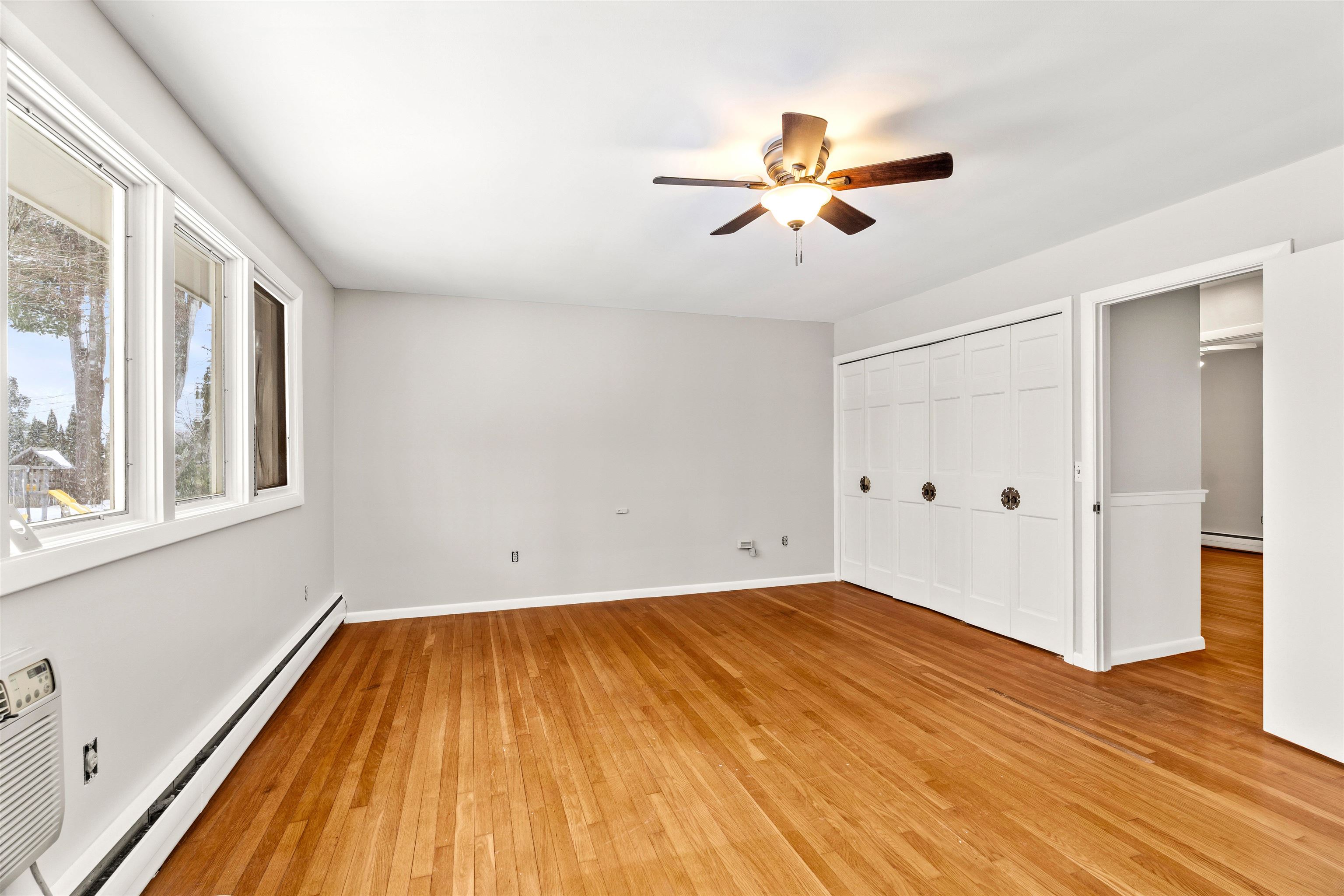 151 North Acres Rd, Manchester, NH 03104