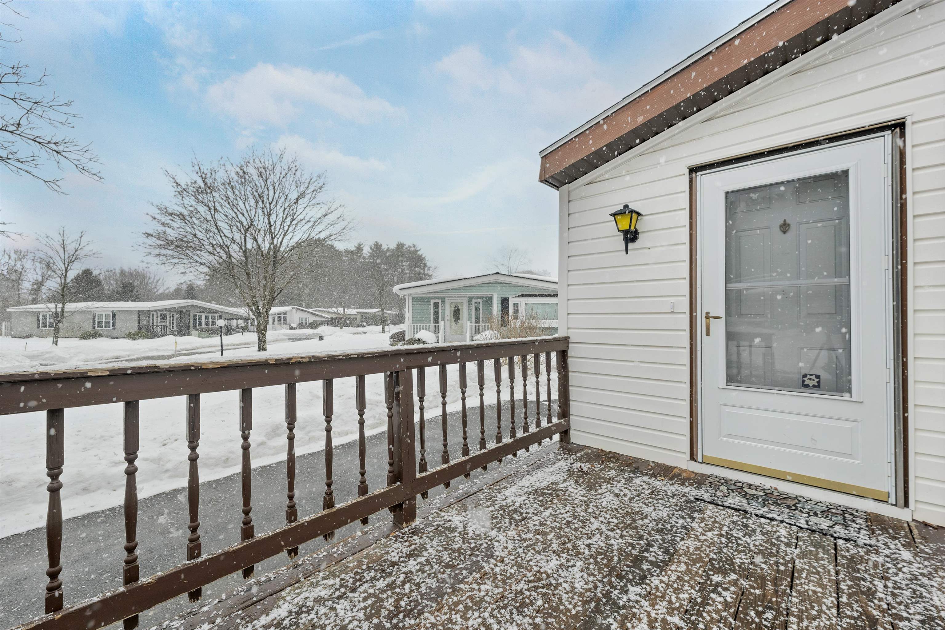 179 Donald Dr, Goffstown, NH 03045