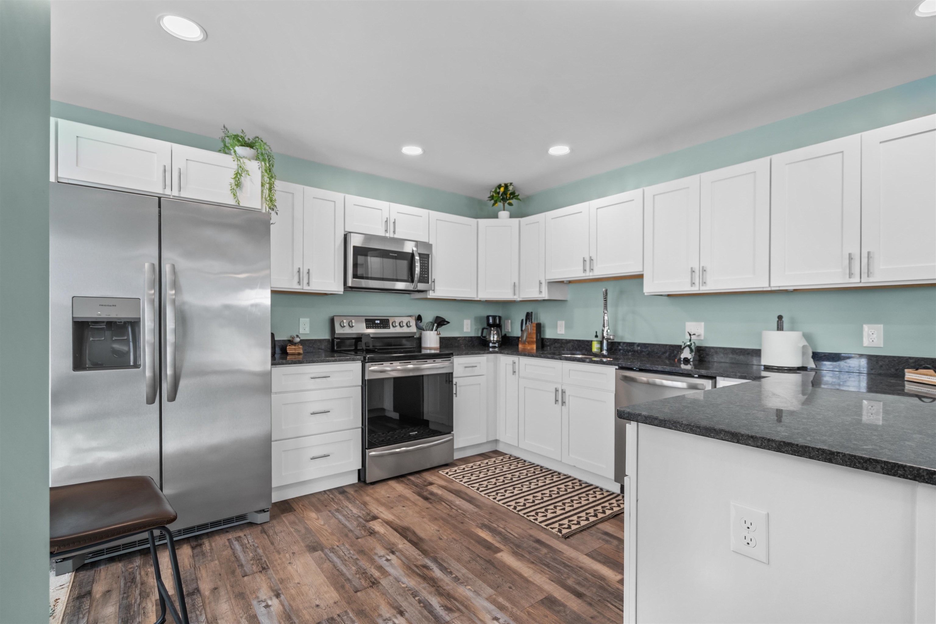 8B Villa Brasi Ln, Boscawen, NH 03303