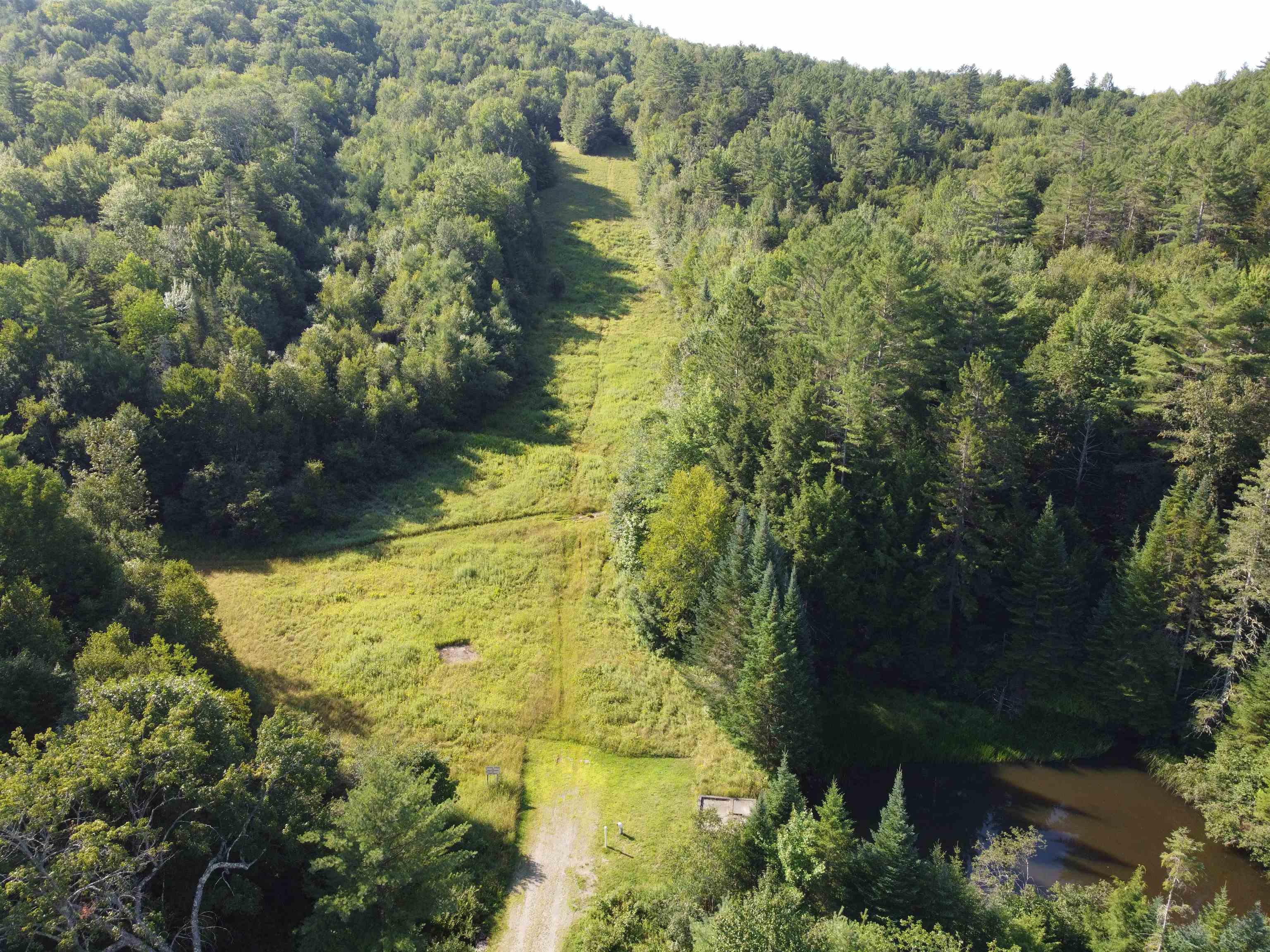 000 Milford Cir, Haverhill, NH 03785