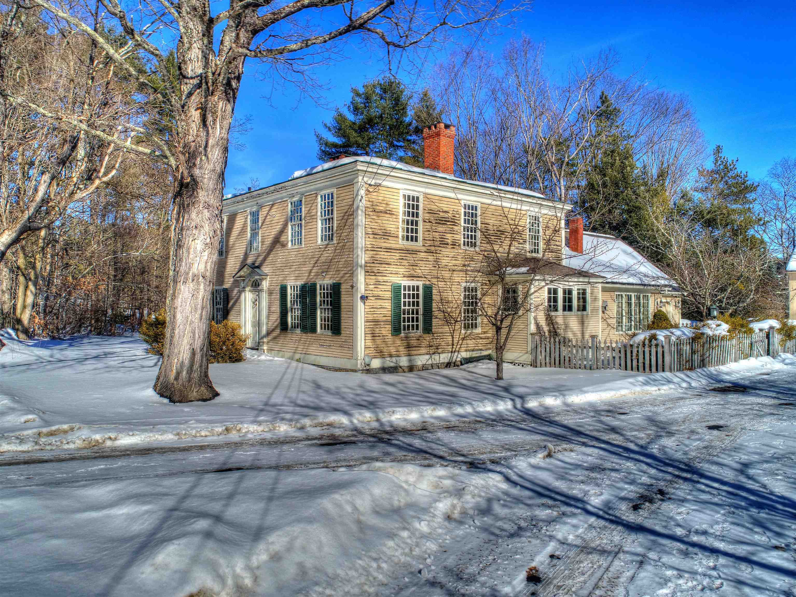 125 Sawyers Crossing Rd, Swanzey, NH 03466
