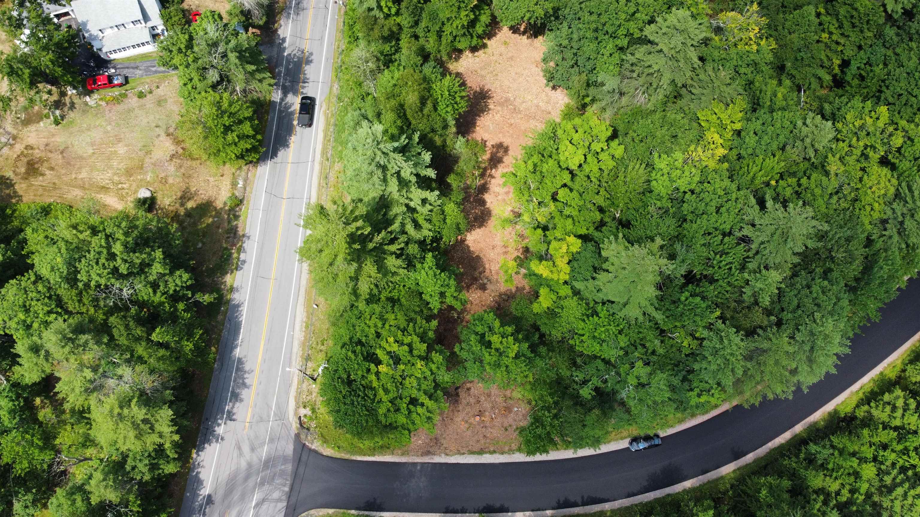 25-1 Winnipesaukee Dr, Wolfeboro, NH 03894