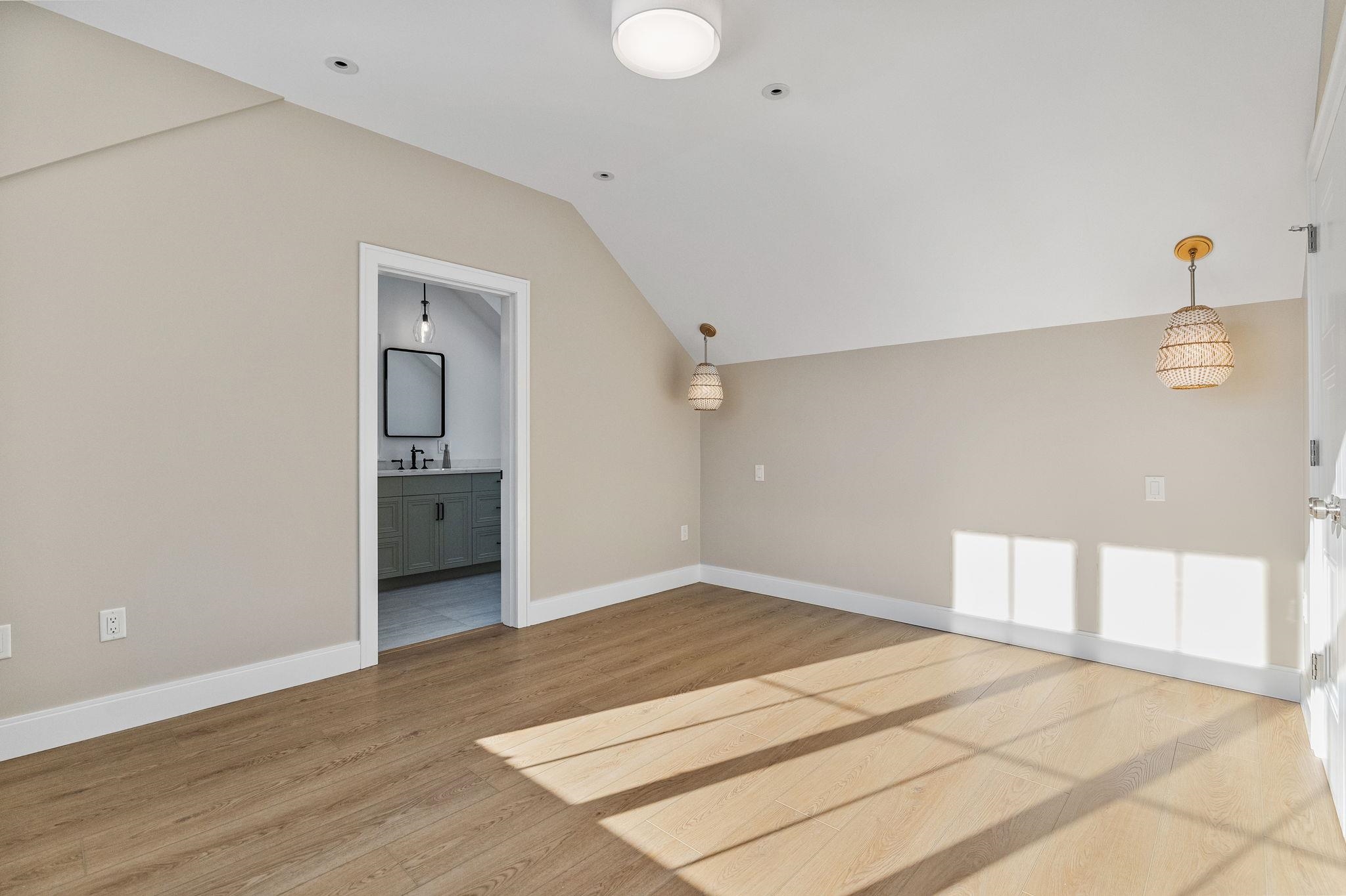 49 Jenness Ave, Rye, NH 03870