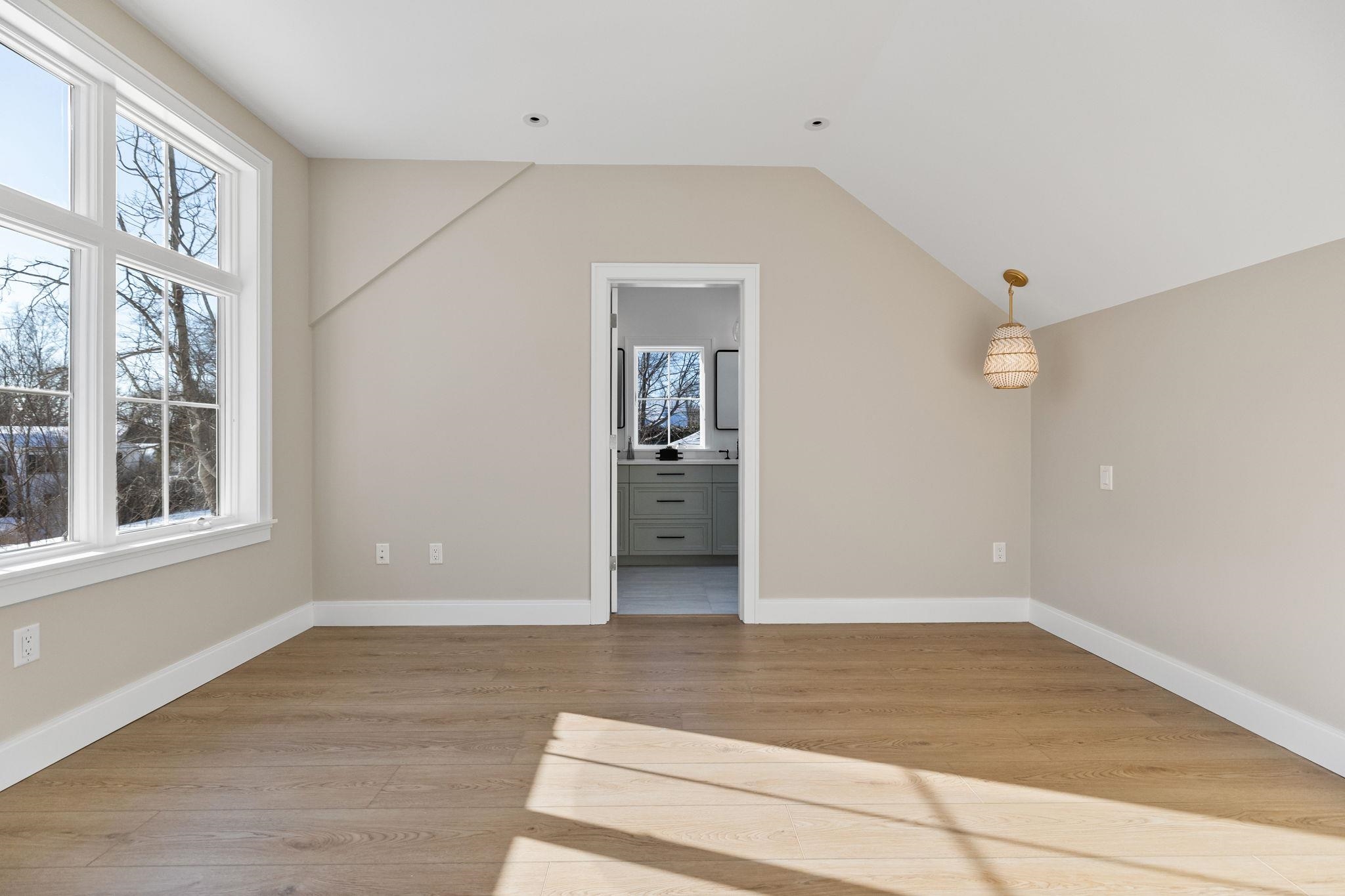 49 Jenness Ave, Rye, NH 03870