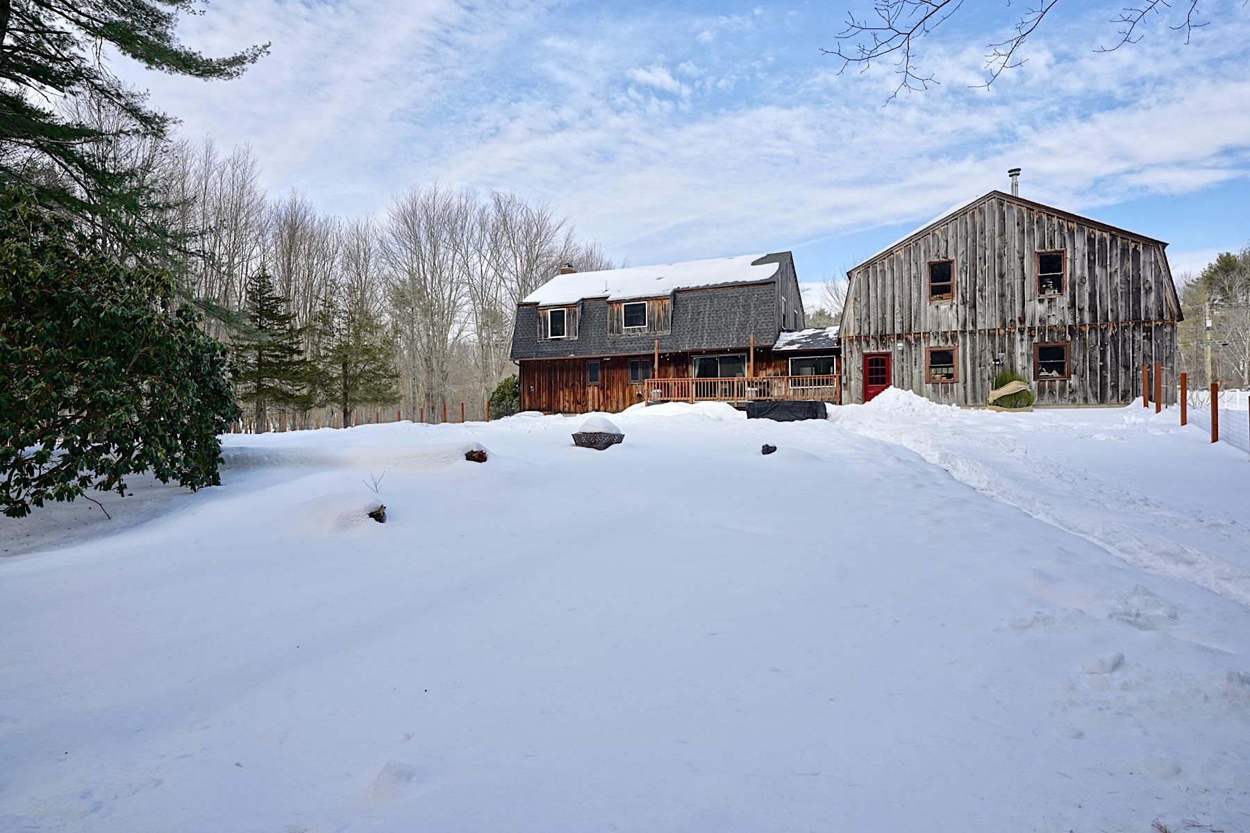 120 Exeter Rd, North Hampton, NH 03862