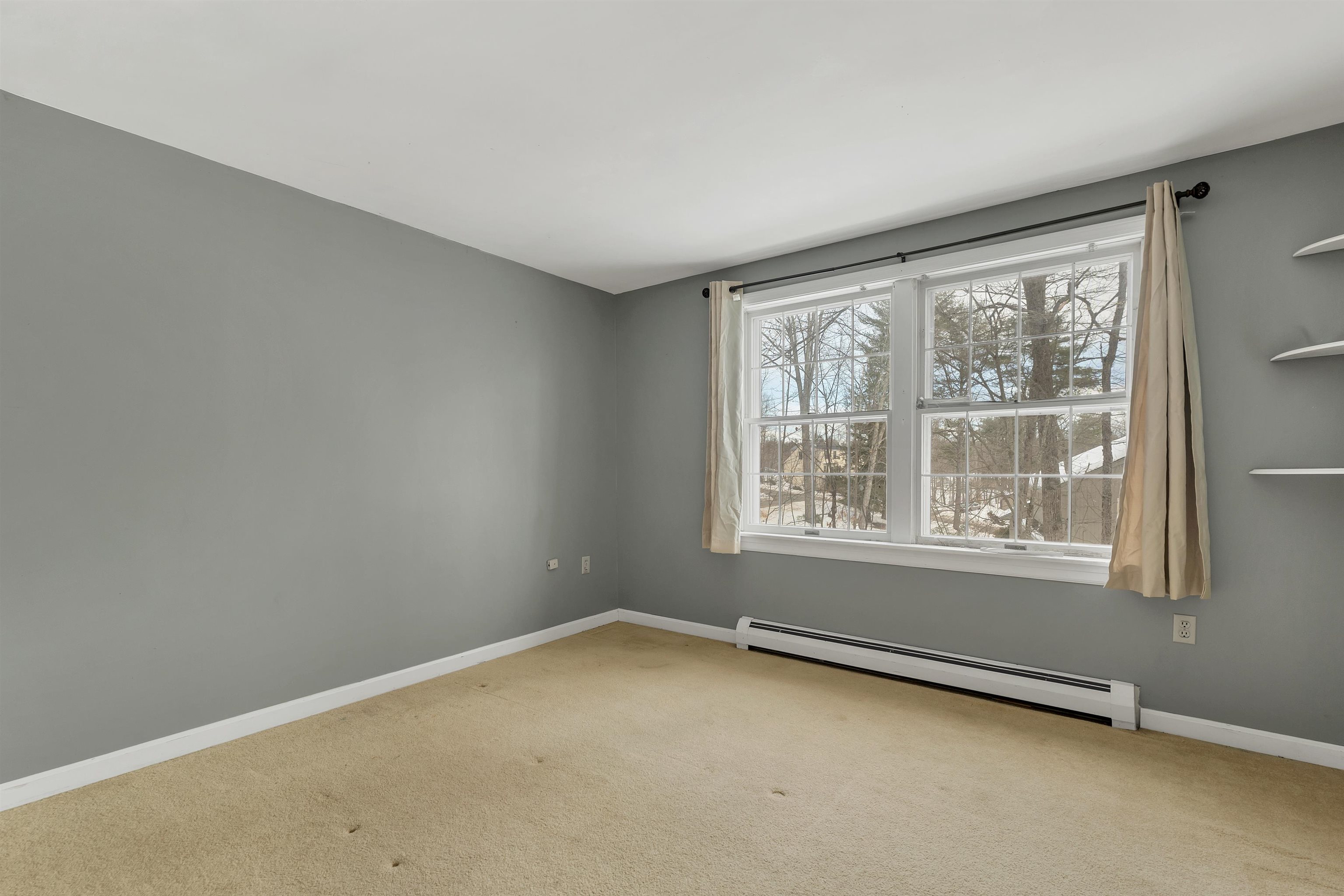 53 Oak Knoll Rd, Meredith, NH 03253