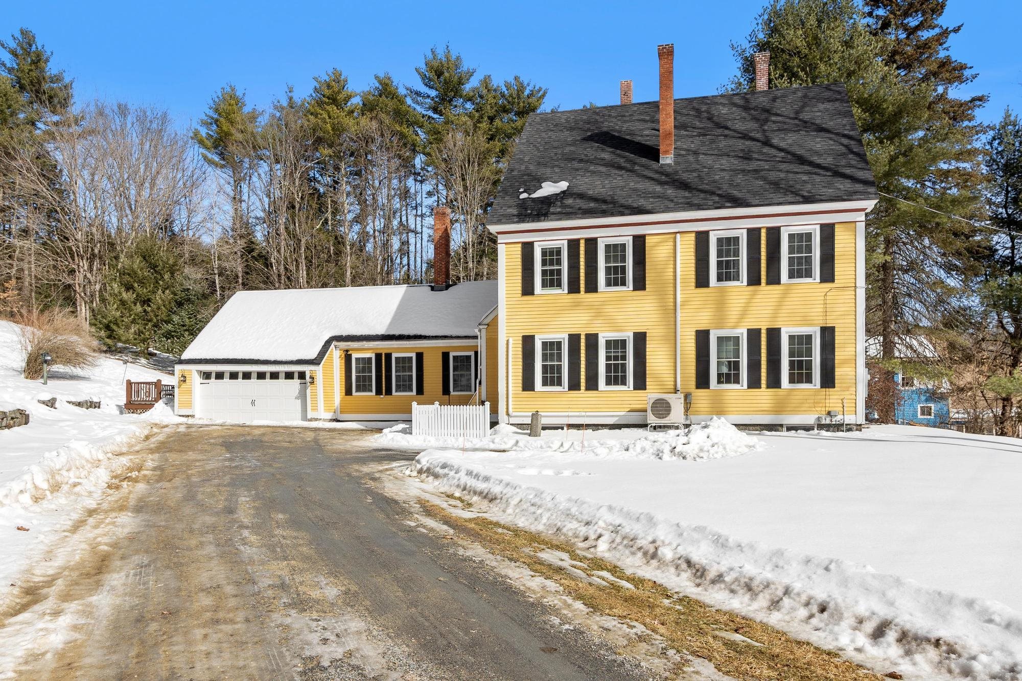Photo of 196 South Road Swanzey NH 03446