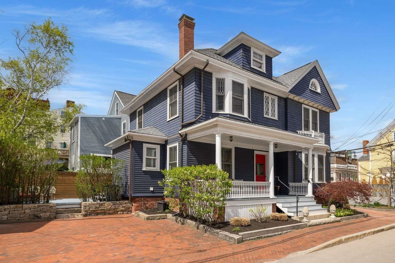 115 Court St, Portsmouth, NH 03801