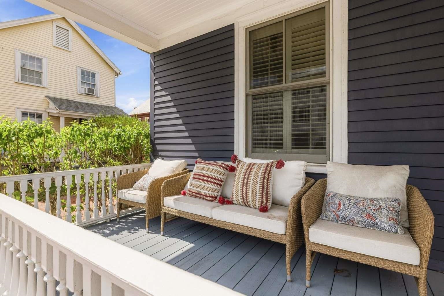 115 Court St, Portsmouth, NH 03801