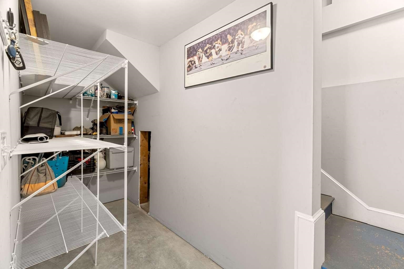 38 Wentworth St, Rollinsford, NH 03869