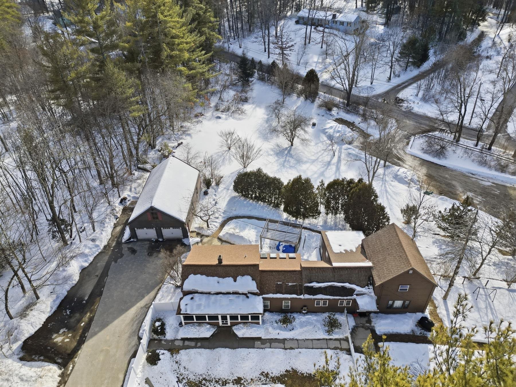 25 Pepperell Rd, Brookline, NH 03033