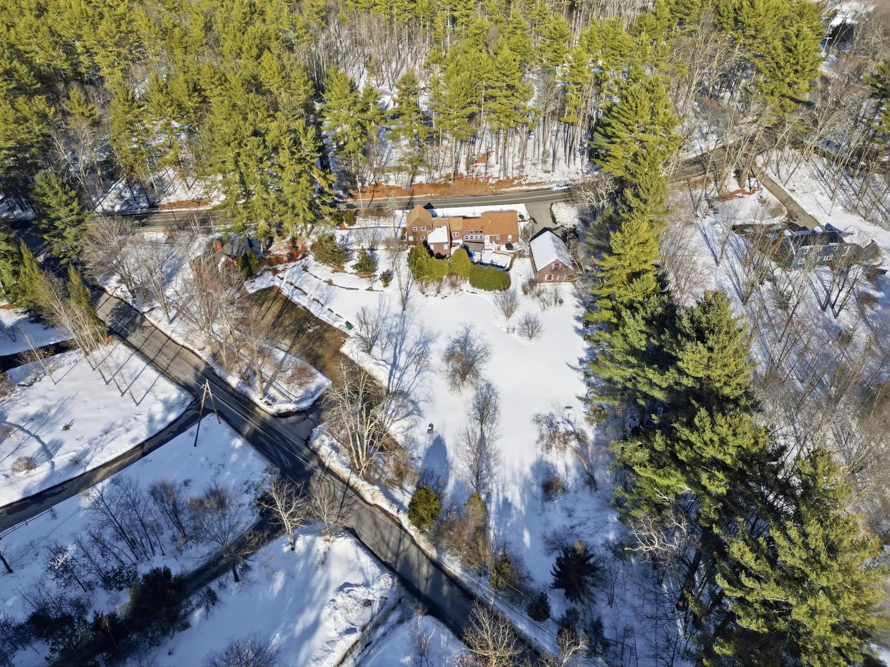 25 Pepperell Rd, Brookline, NH 03033