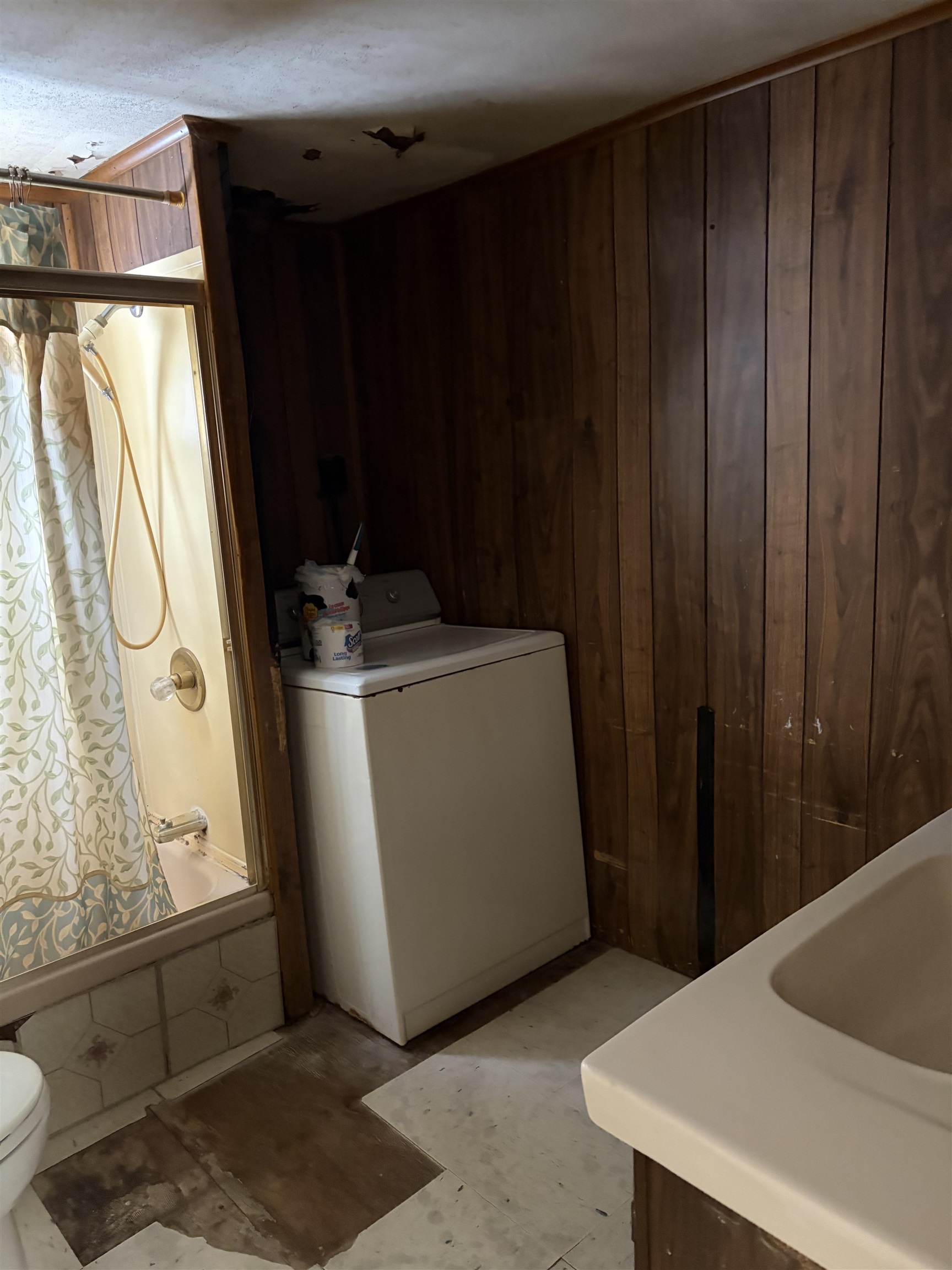 263 Pickpocket Rd, Brentwood, NH 03833