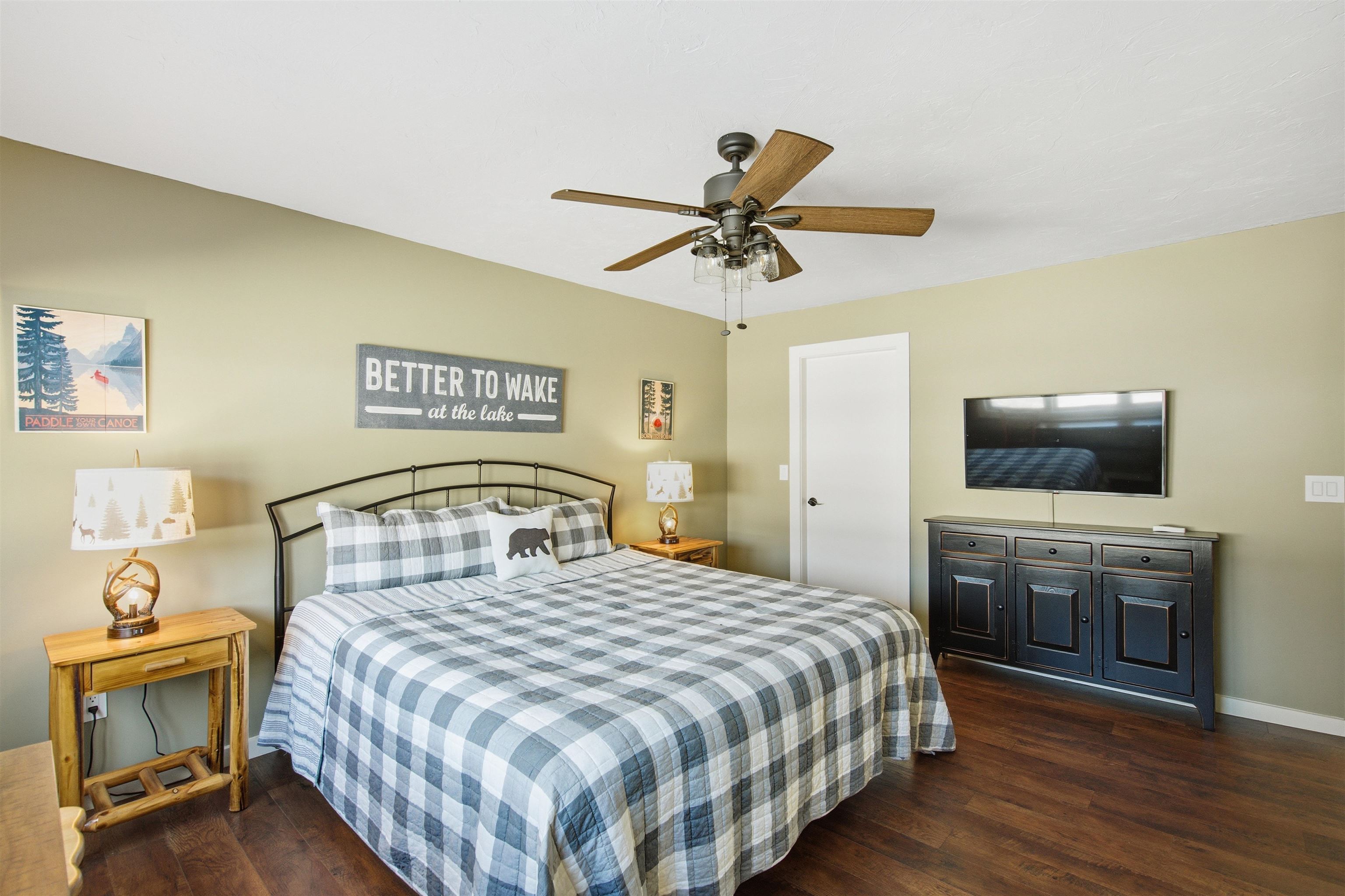 11 Portside Dr #4, Moultonborough, NH 03254