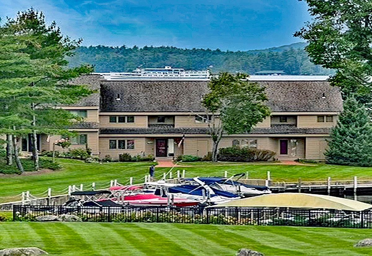 11 Portside Dr #4, Moultonborough, NH 03254