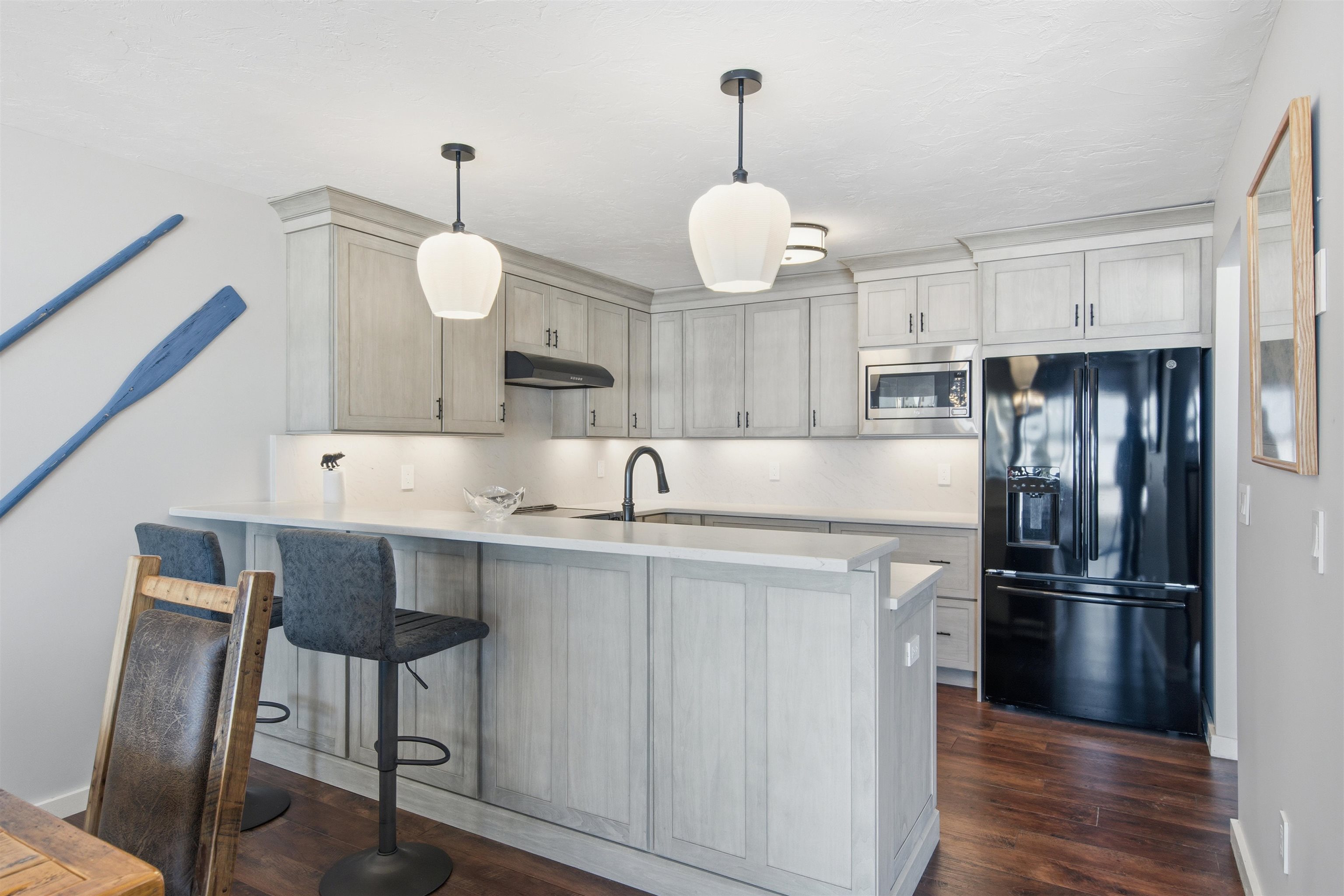 11 Portside Dr, Moultonborough, NH 03254